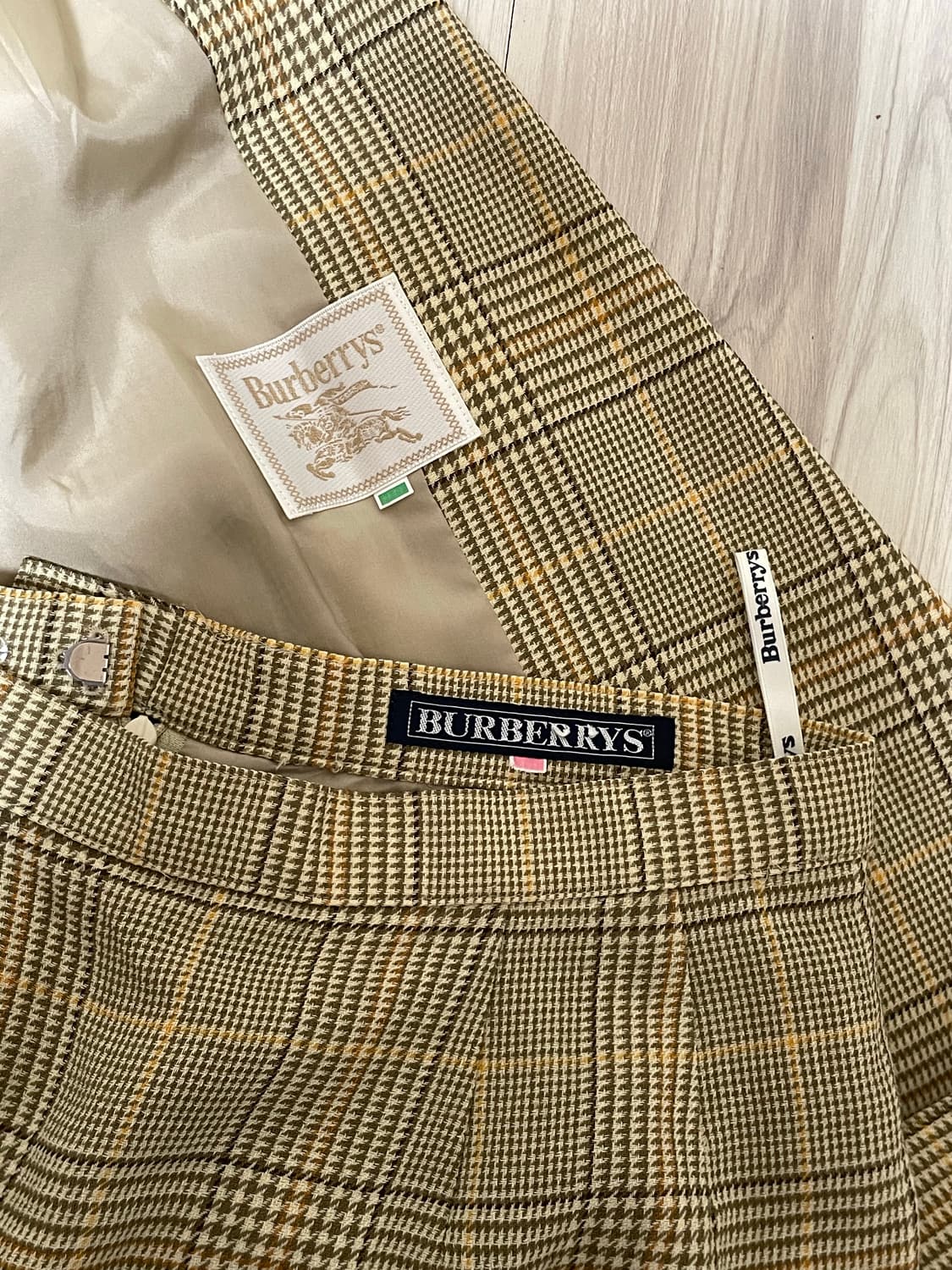 Burberrys 버버리 체크 셋업 정장 상품이미지5