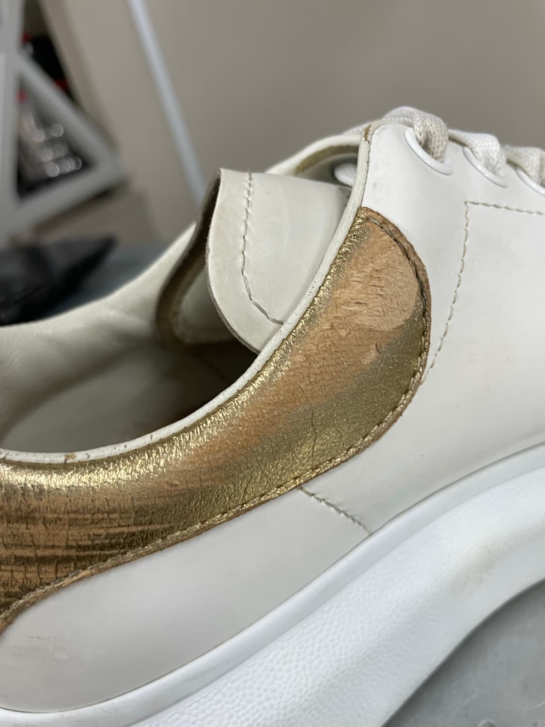 알렉산더 맥퀸 오버솔 스니커즈 화이트 41.5D 상품이미지10