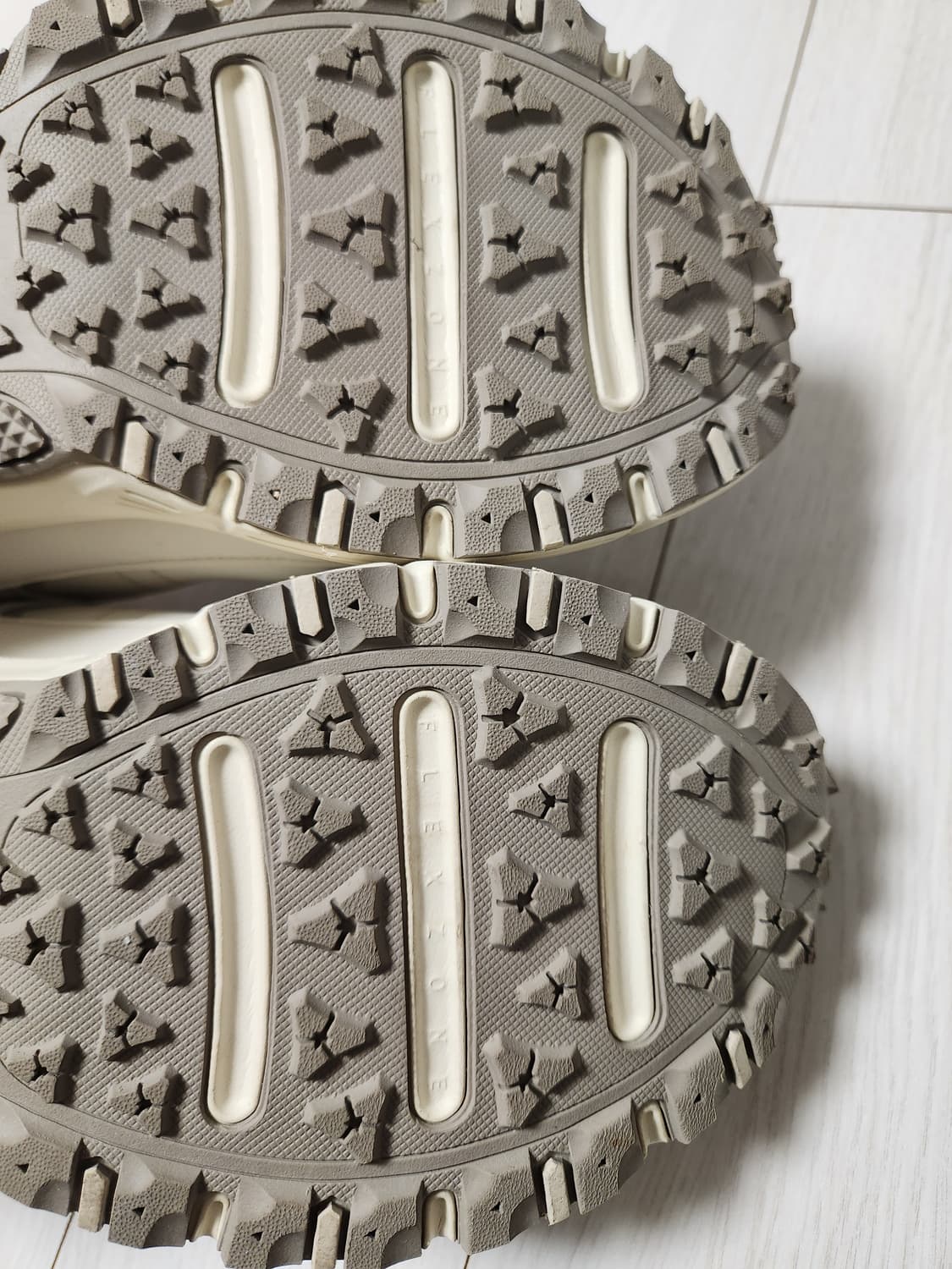 새상품급)디스커버리 운동화 버킷 마운틴LT dxsh4111nk0001 러 상품이미지9