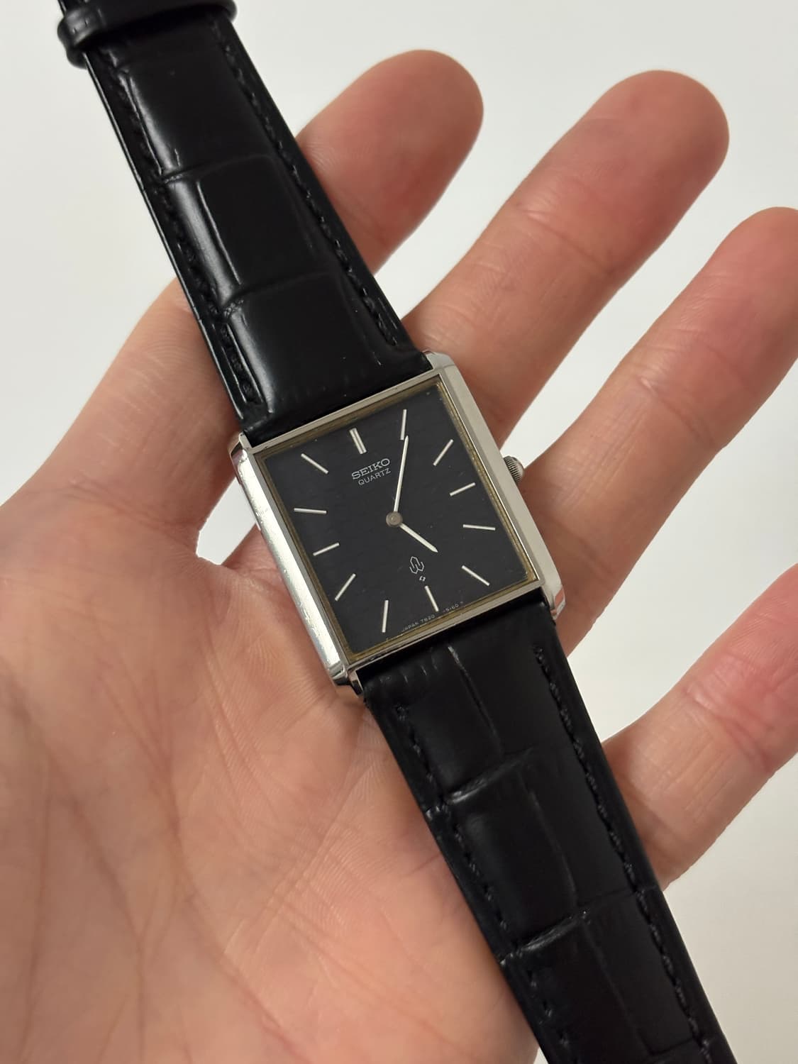 1980s Chariot Navy Dial Tank Quartz 상품이미지2