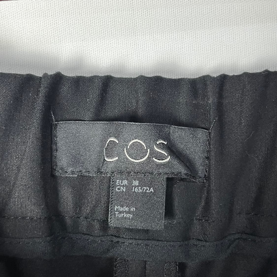 [COS] 코스 와이드핏 블랙 슬렉스 팬츠 상품이미지4