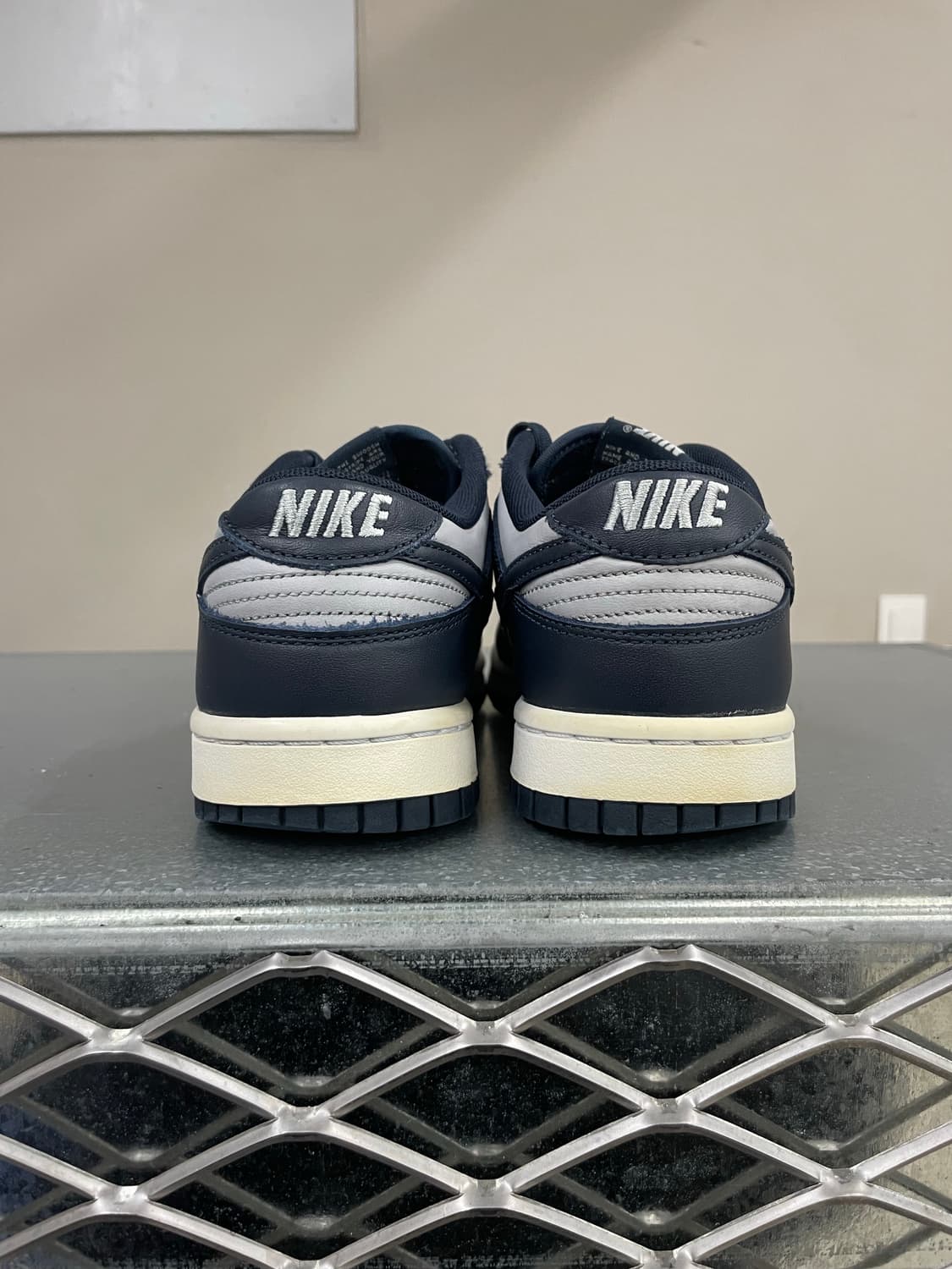 나이키 덩크로우 레트로 챔피언쉽그레이 260 상품이미지3