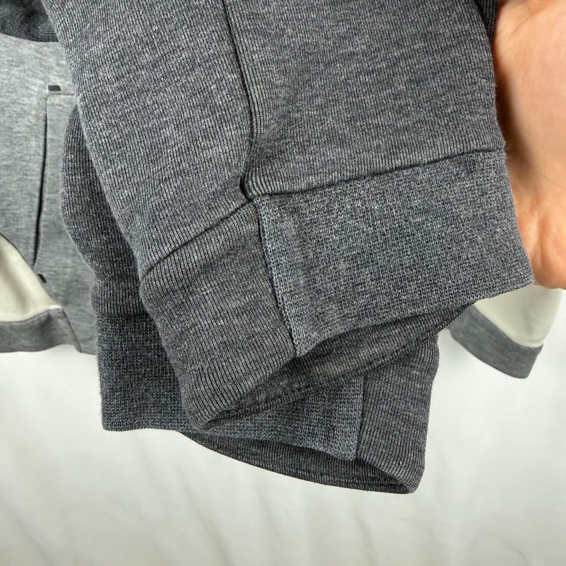 (L) 나이키 테크팩 맨투맨 그레이 상품이미지4