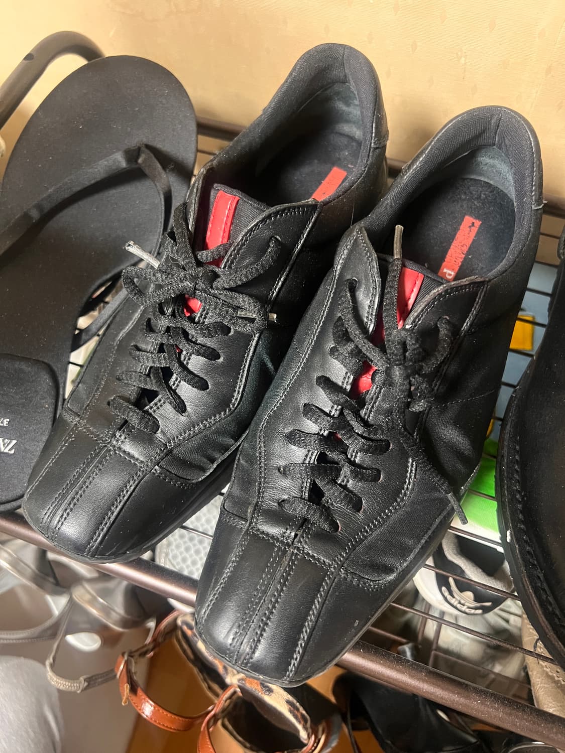 빈티지 프라다 스포츠 스퀘어토 스니커즈 36반 상품이미지1