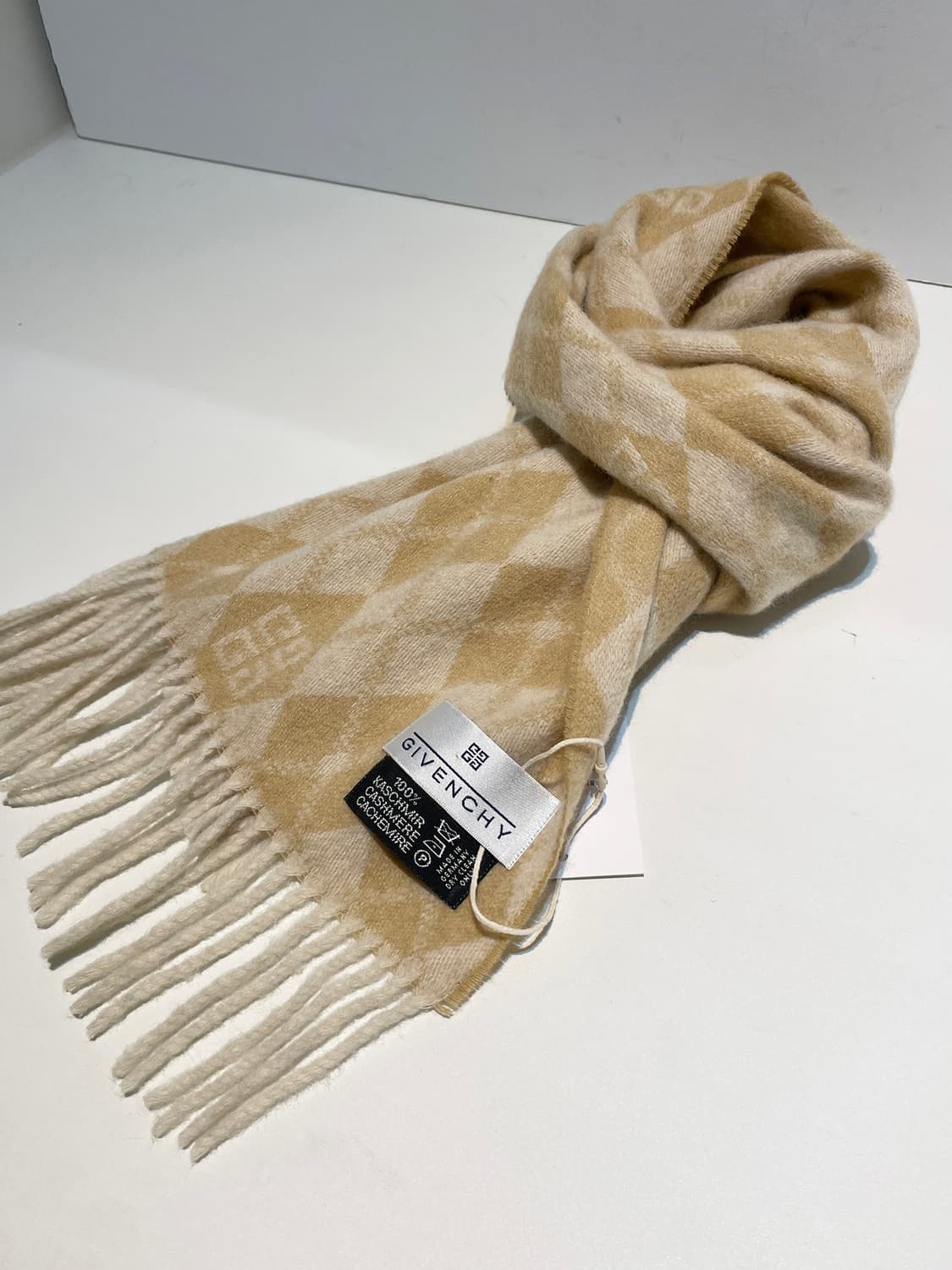 지방시 아가일 패턴 캐시미어 목도리 A1426 상품이미지1