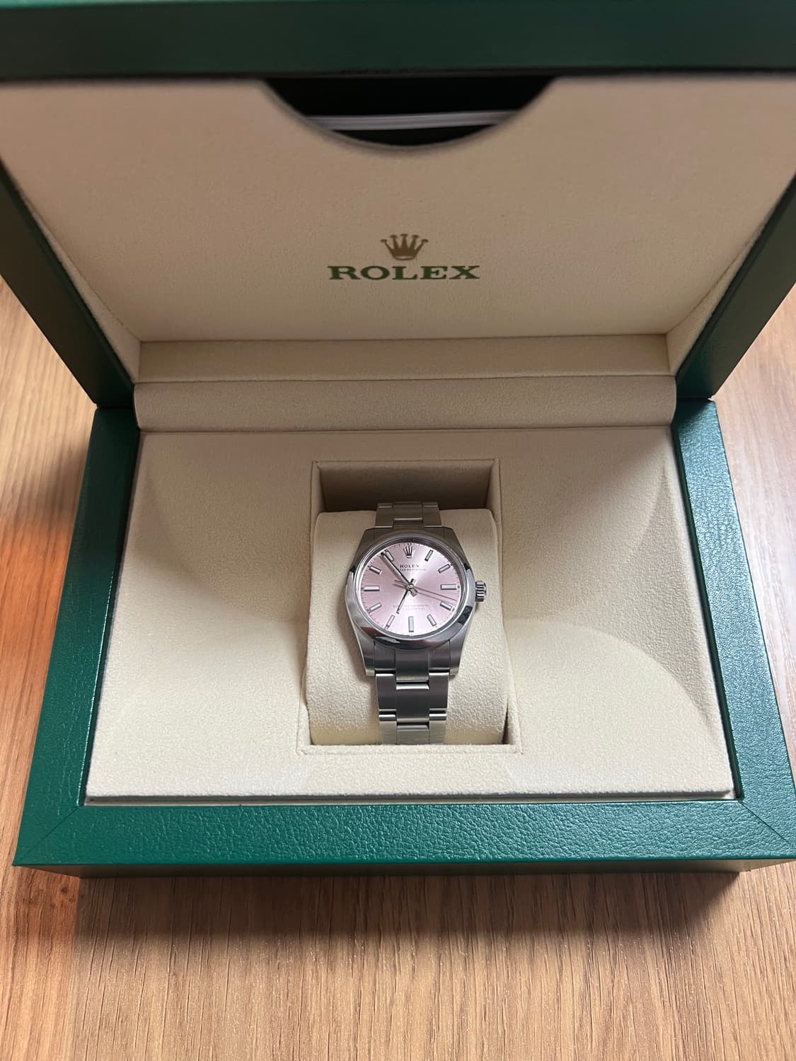롤렉스 오이스터 퍼페추얼 34mm 124200 핑크 오이스터 상품이미지1