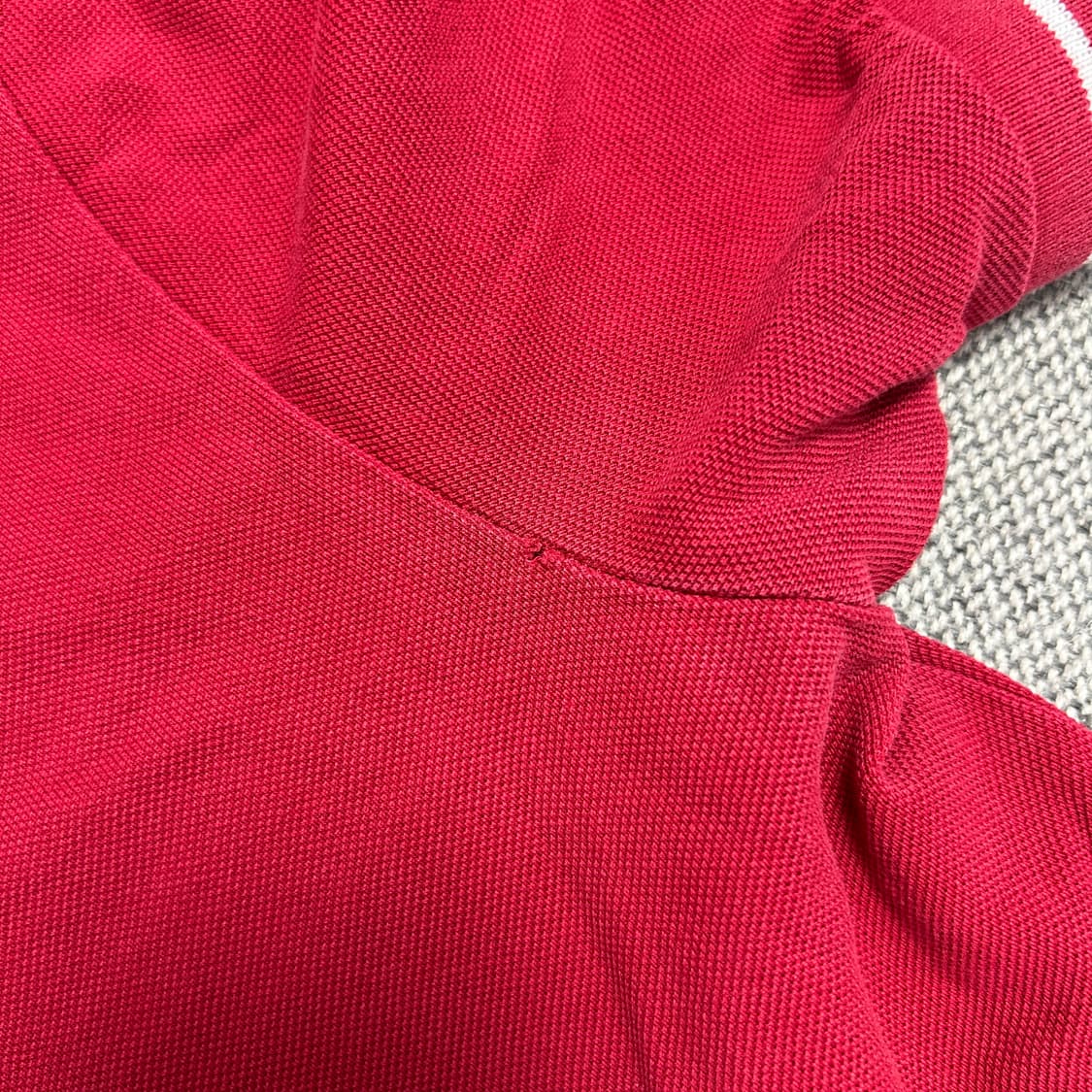 프라다 체스트 로고 카라티(S) 상품이미지8