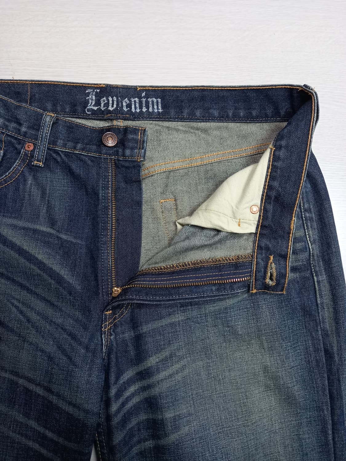 33 리바이스520 녹워싱 일자진 33-457 상품이미지7