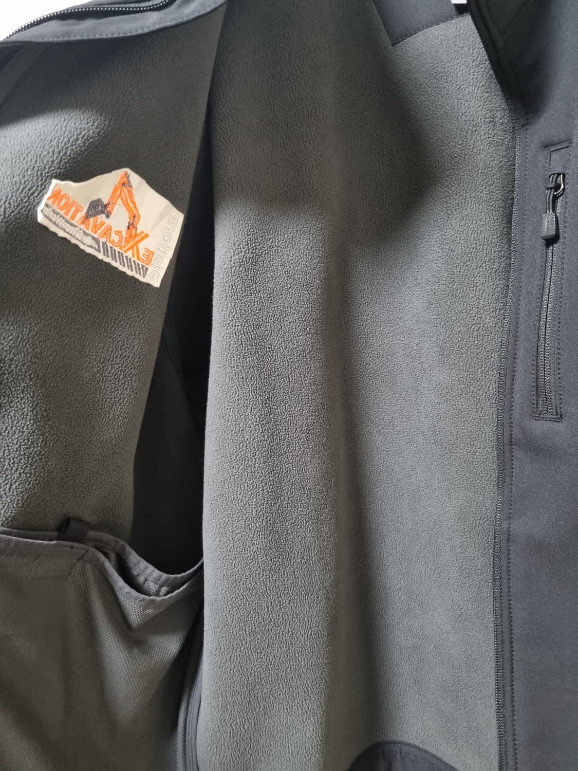 칼하트 크로울리 소프트쉘 레인 자켓 블랙 XXL 상품이미지5