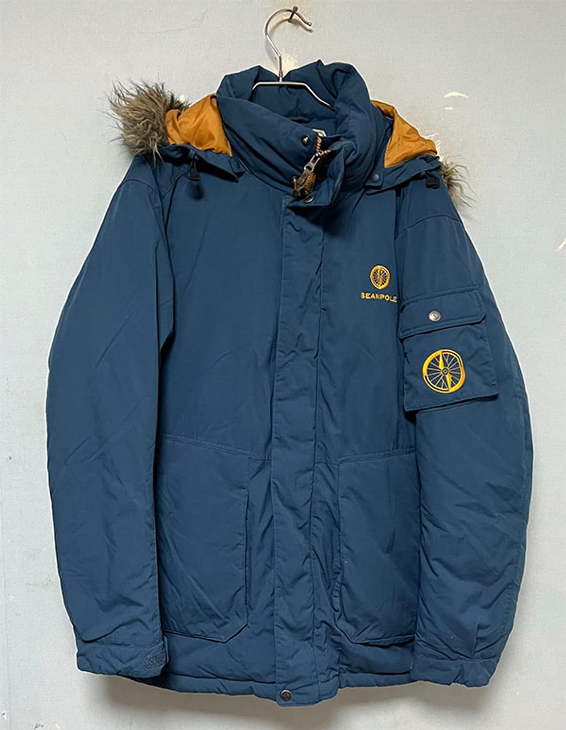 빈폴 아웃도어 남자 패딩점퍼 덕다운 레저룩 105-110 상품이미지1