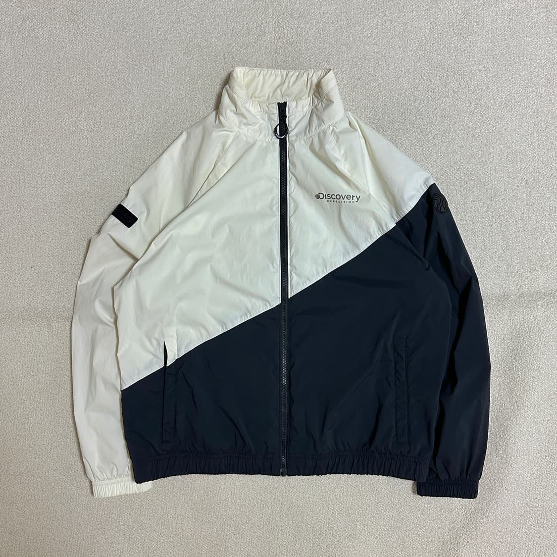 디스커버리 익스페디션 여성 이노블럭 바람막이 상품이미지2