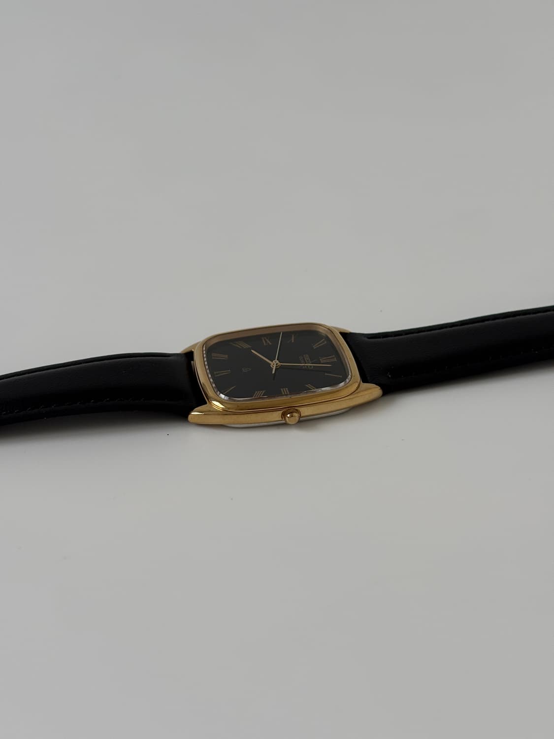 1980s Chariot Black Dial Gold  Quartz 상품이미지7