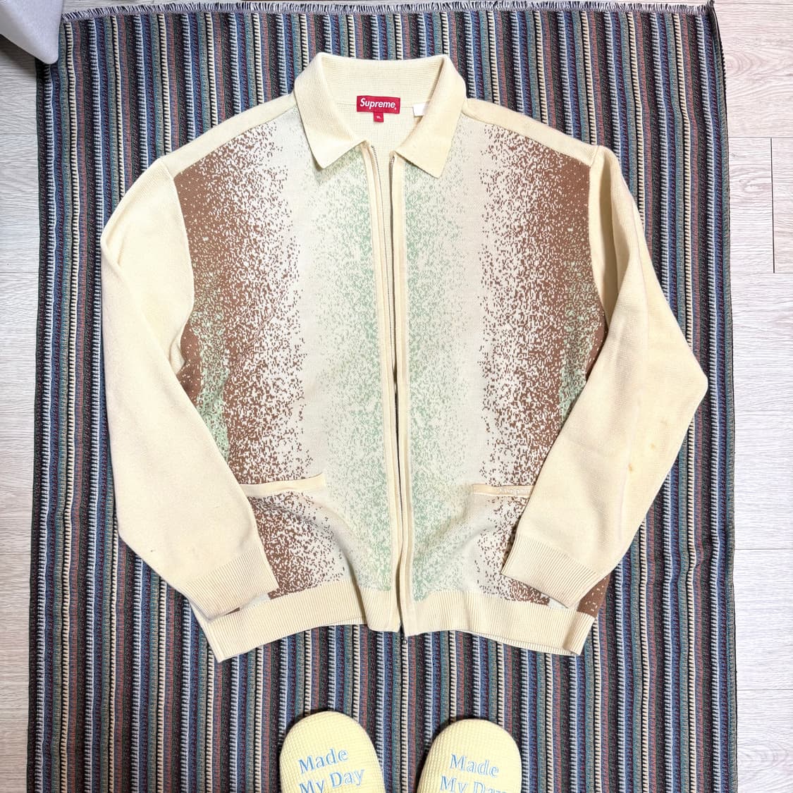 슈프림 그라디언트 니트 집업 가디건 상품이미지2