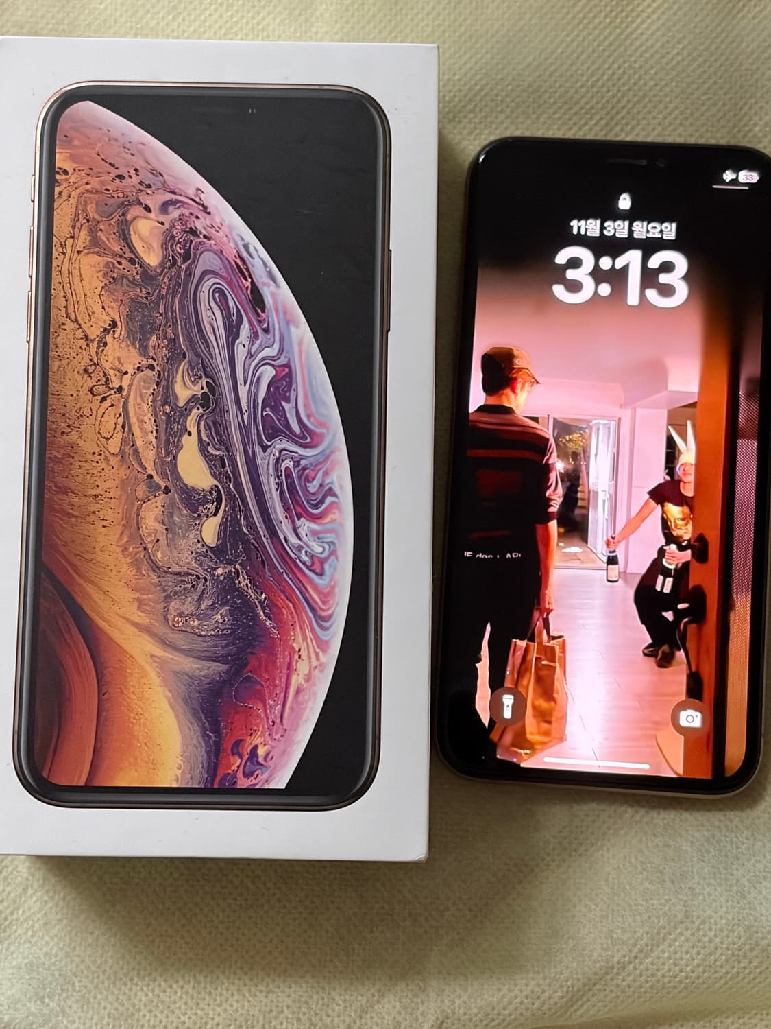 아이폰 XS 256 배터리 100 뉴질랜드 카메라 무음 S급 상품이미지1