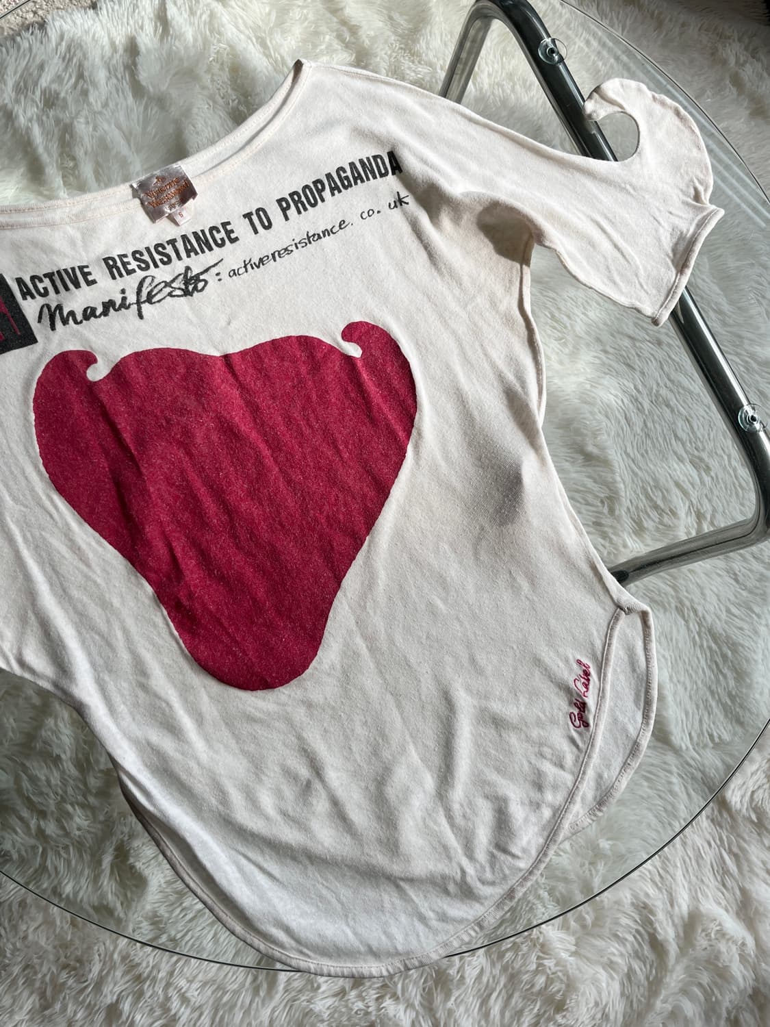 비비안 웨스트우드 Active Resistance 컬렉션 티셔츠 상품이미지2