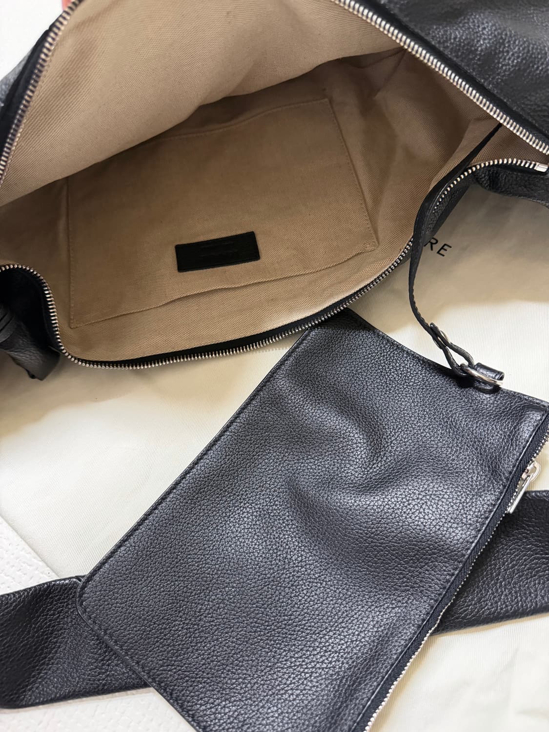 르메르 소프트그레인드 범백 라지 블랙 상품이미지5