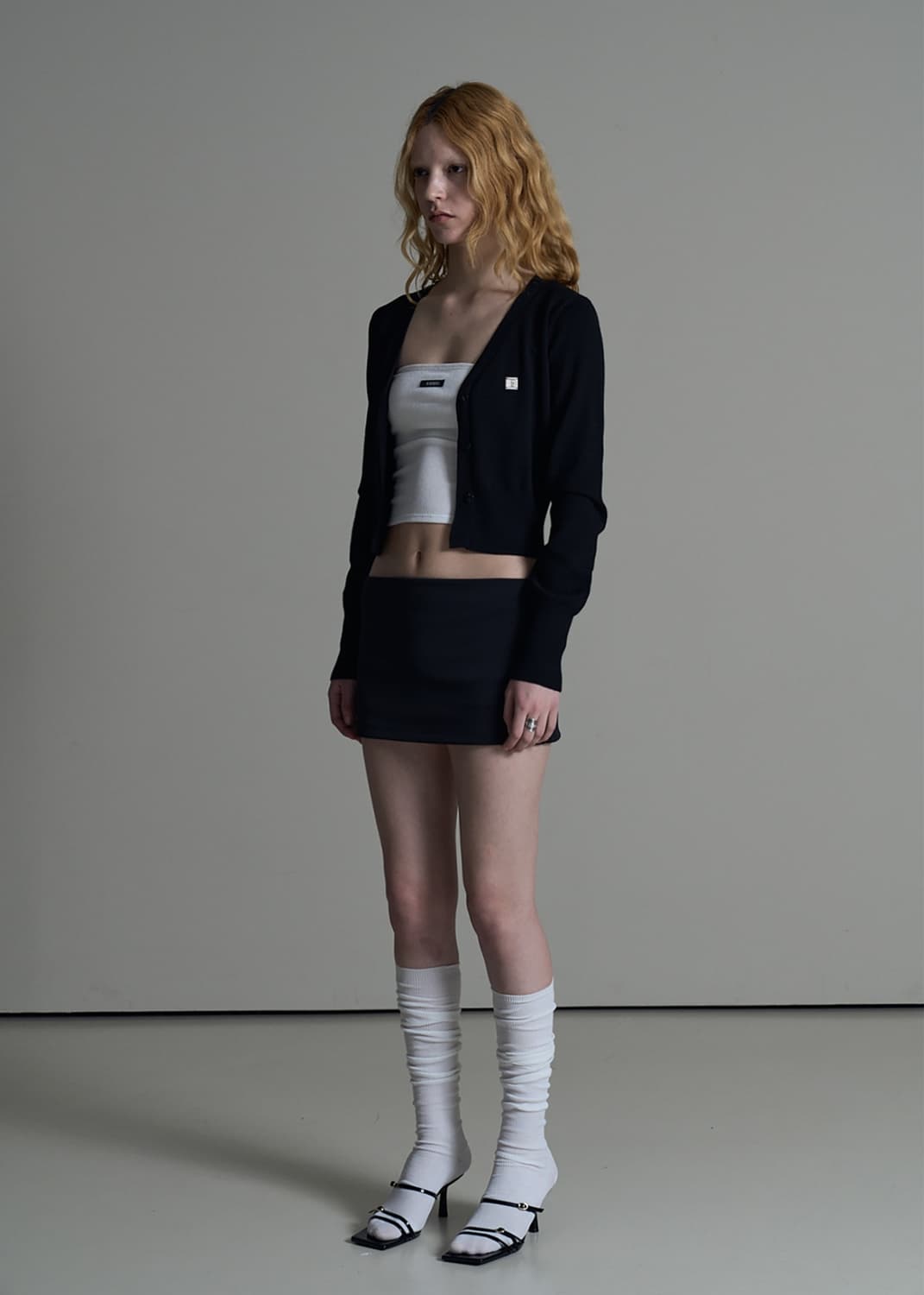 보헤미안서울 y심볼 가디건SYMBOL LONG SLEEVE CARDIG 상품이미지3