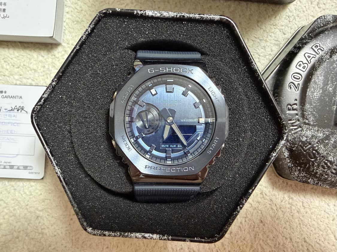 지샥(G-SHOCK) GM-2100N-2ADR 메탈 시계 지얄오크 새상품 상품이미지2