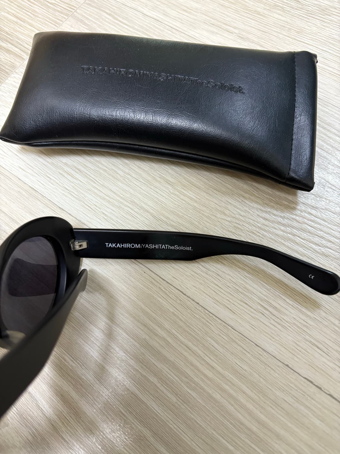 솔로이스트 커트 코베인 선글라스 상품이미지4