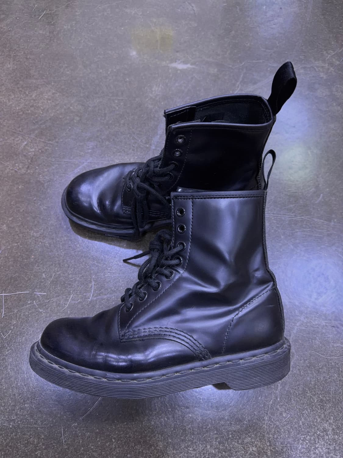 닥터마틴 1460 모노 워커 6홀 부츠 240 상품이미지5