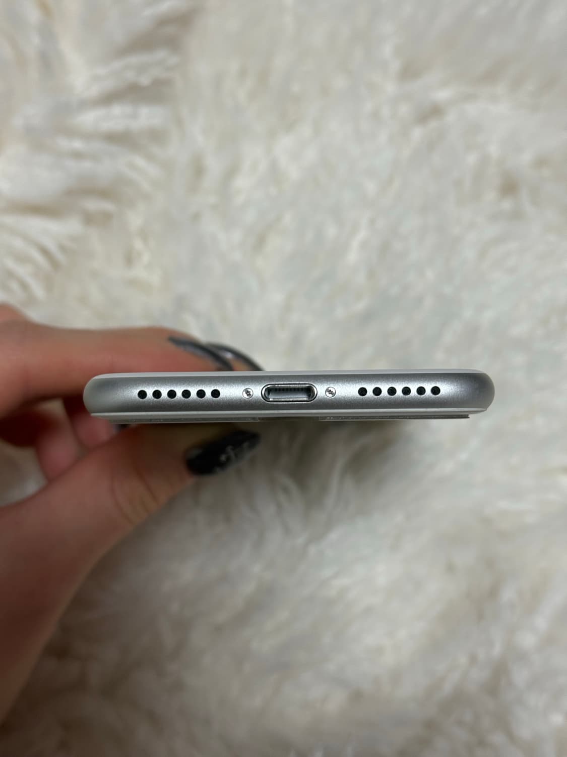 아이폰 7 실버 32GB 무음카메라 상품이미지3