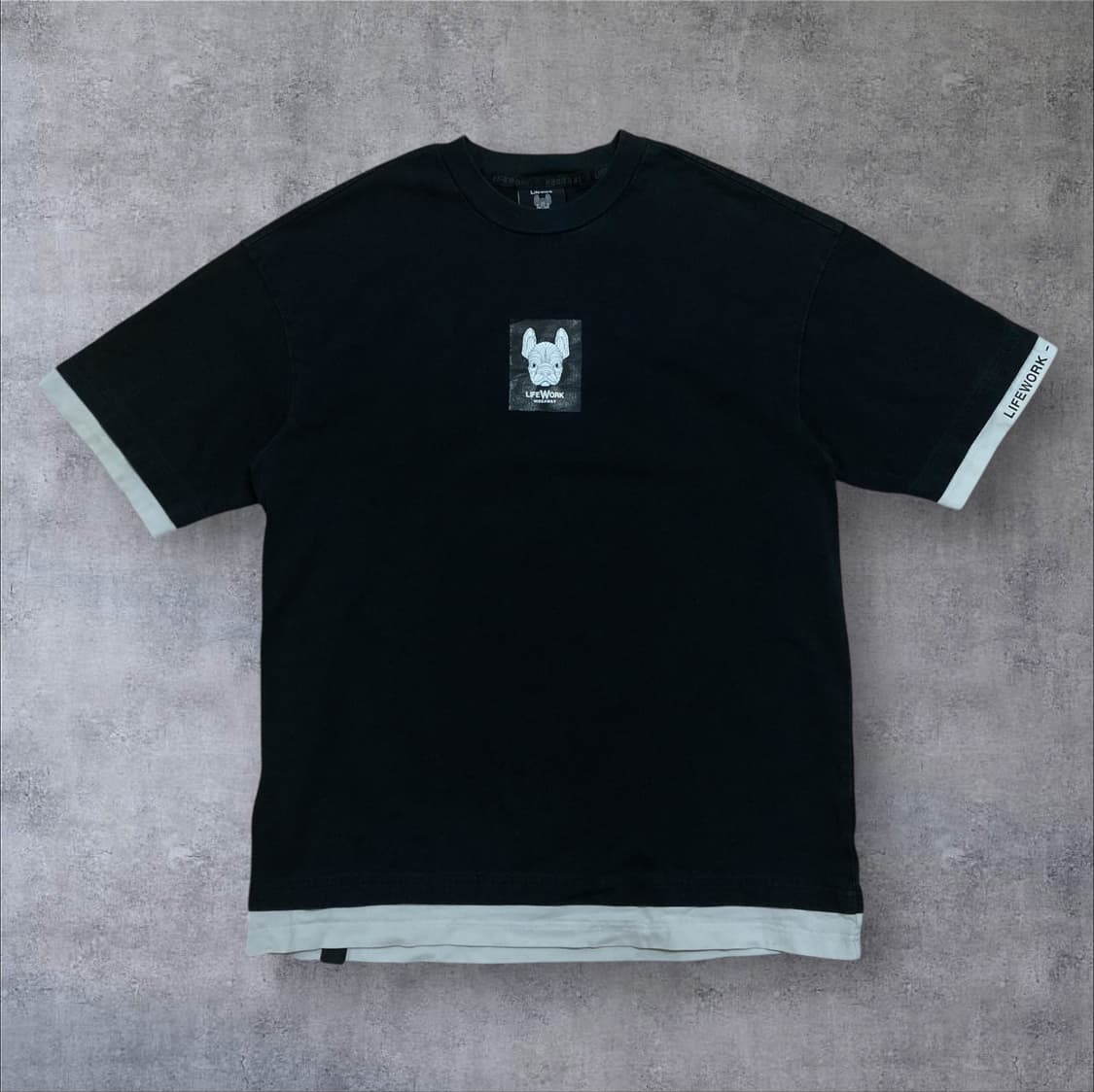 라이프워크 라독 센터 로고 블랙 레이어드 반팔티 상품이미지1