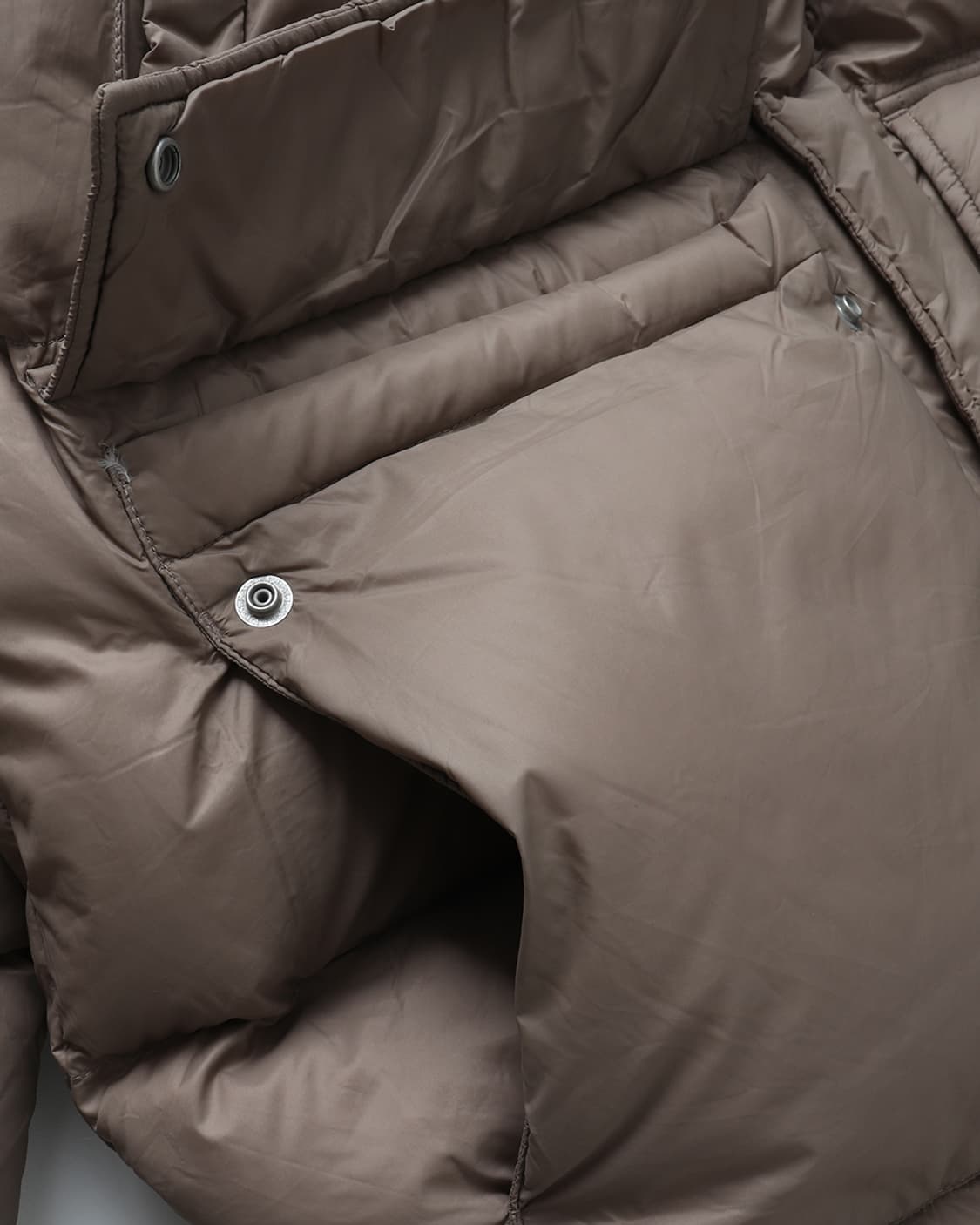 BEAMS Water Repellent Nylon Down Jacket 상품이미지6