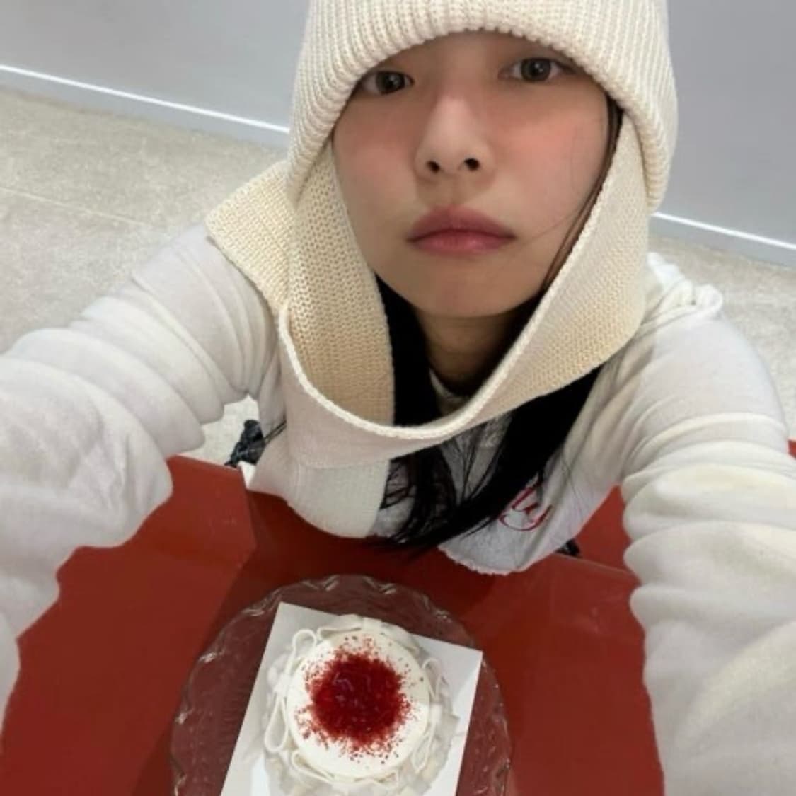 [새상품, 제니 착용] 오픈와이와이 스카프 비니 상품이미지3