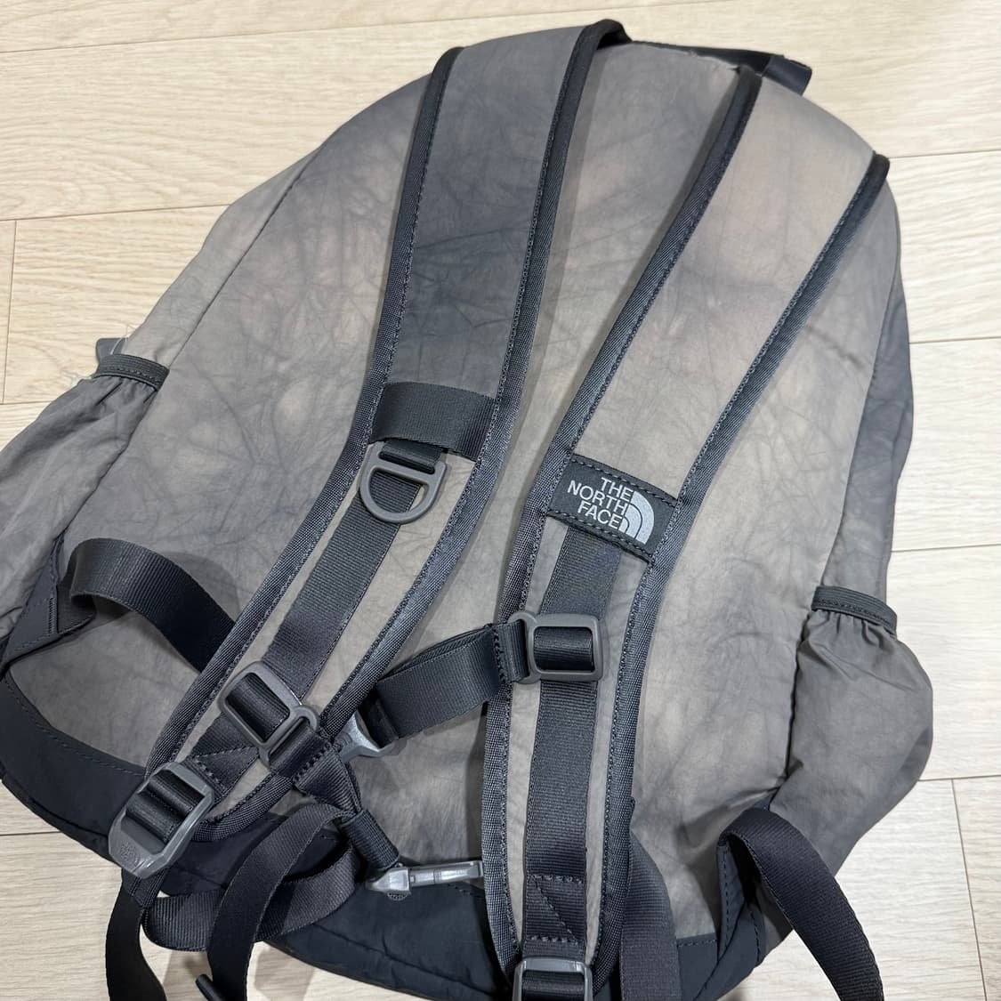 노스페이스 화이트라벨 미니샷 타이다이 그레이 상품이미지3