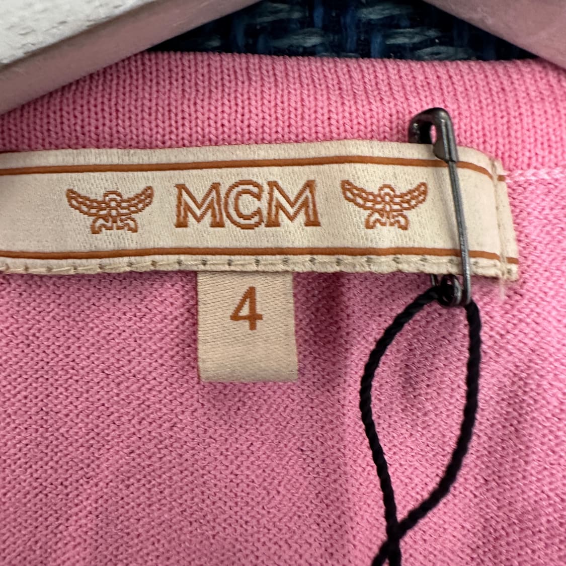 [여성4] 엠씨엠 MCM 반팔 니트 상품이미지2