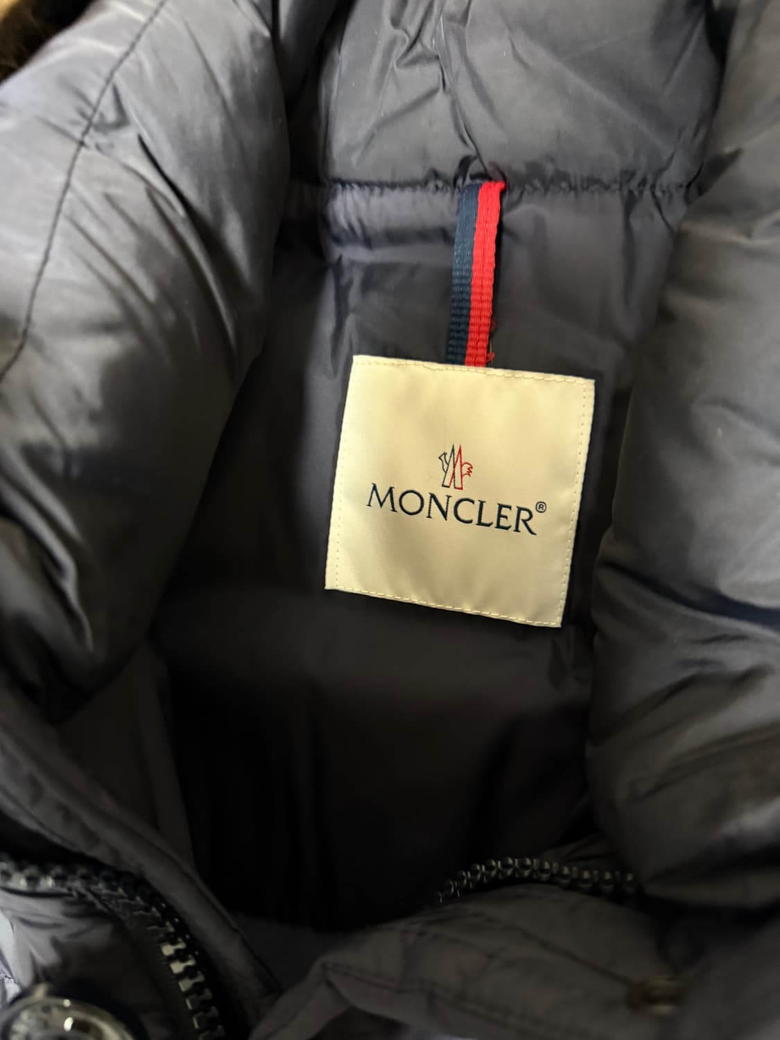 몽클레어클루니 다크네이비 5사이즈 상품이미지4