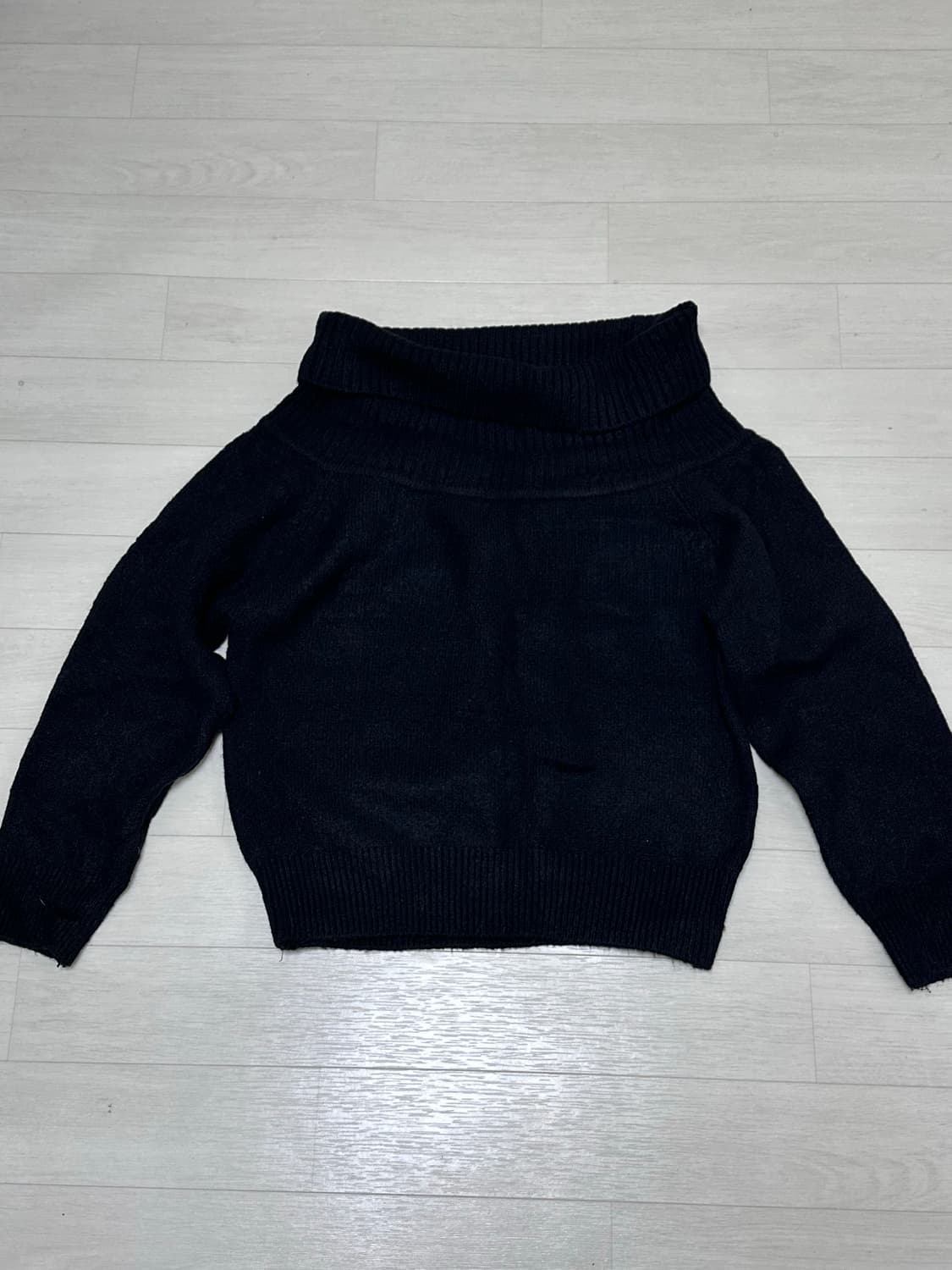 데일리쥬 오프숄더 니트 블랙 상품이미지8