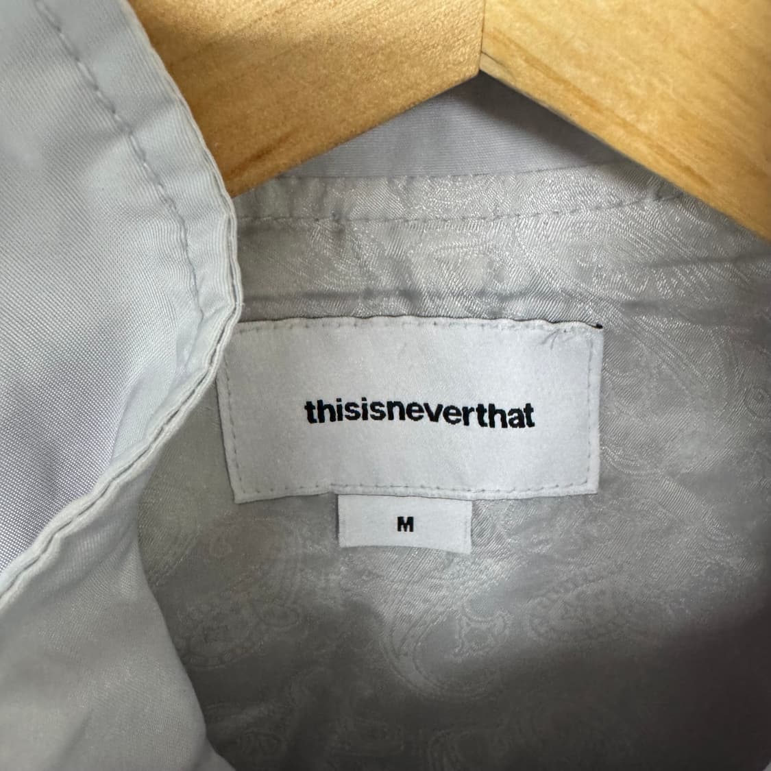 디스이즈네버댓 로고 바람막이 자켓 상품이미지4