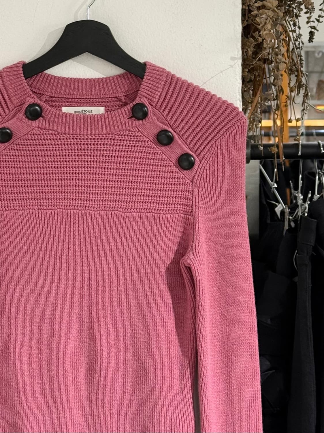 이자벨 마랑 에뚜왈 핑크 코일레 버튼 니트 스웨터 상품이미지3