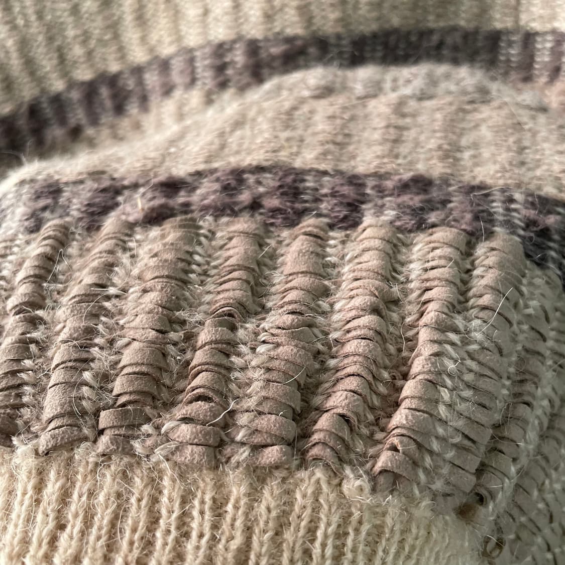 이세이미야케 울 라운드 니트 상품이미지5