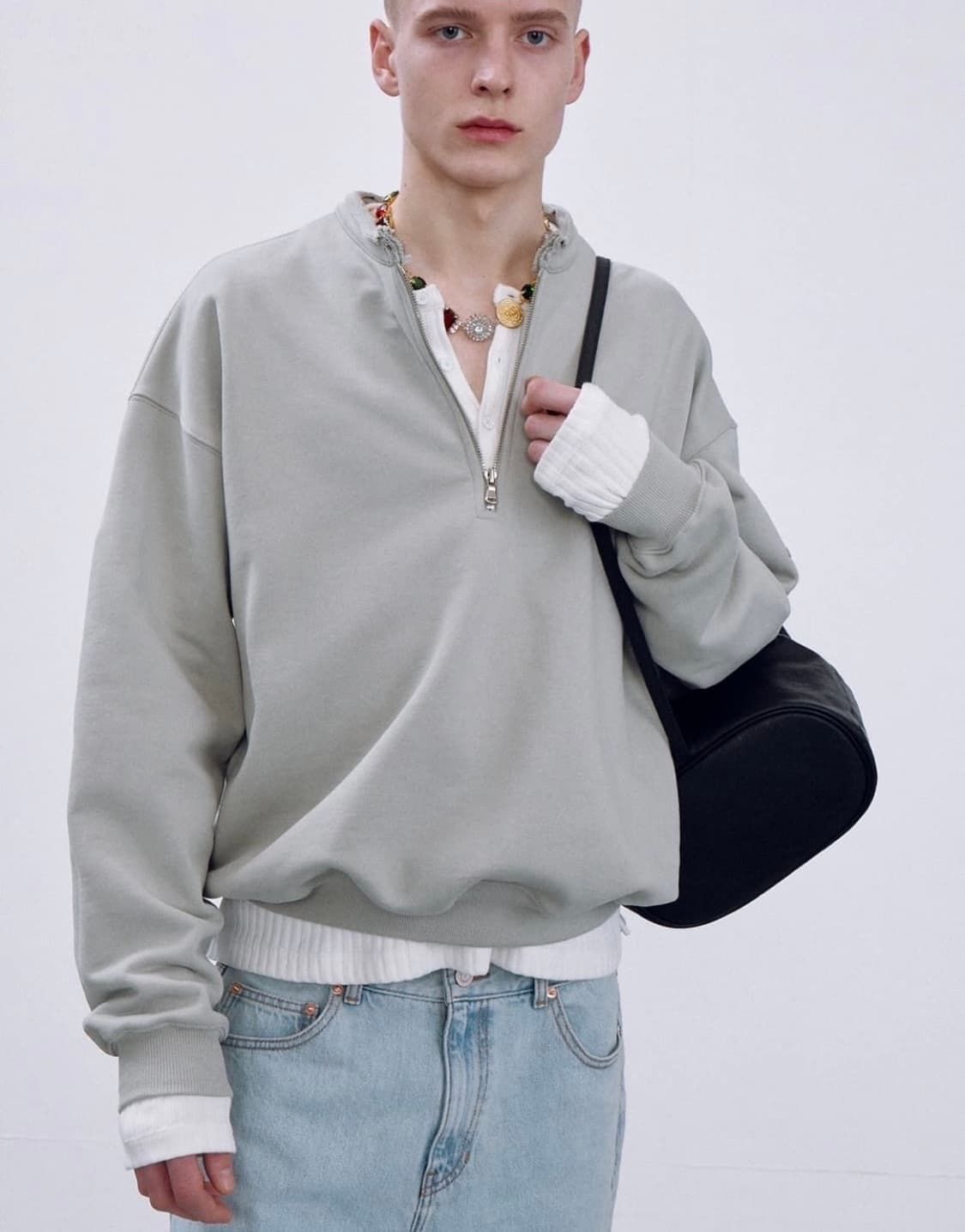 렉토 로우엣지 스탠드카라 하프집업 그레이쉬 카키 상품이미지1