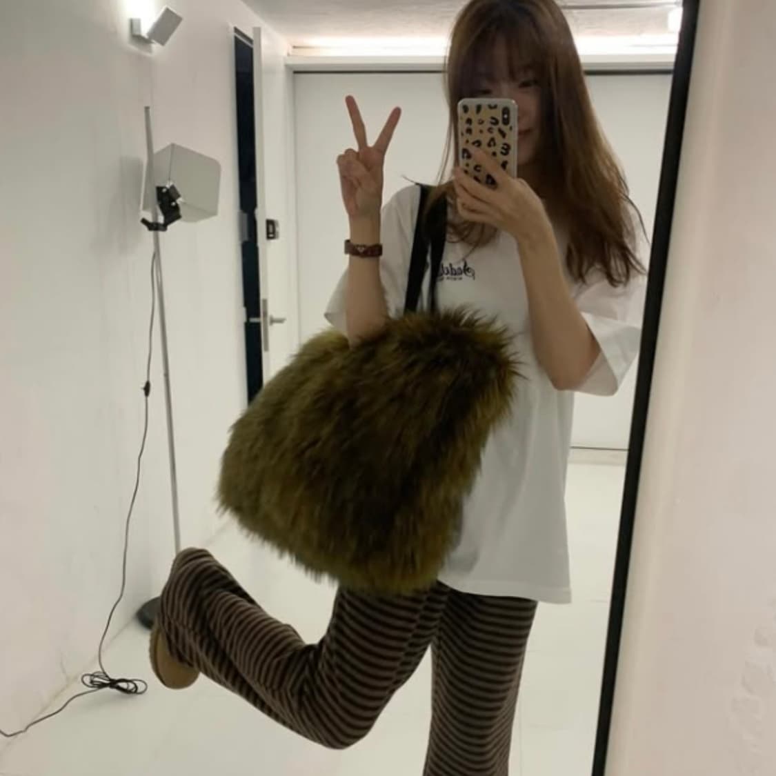 미닛뮤트 퍼 라지 숄더백 상품이미지3