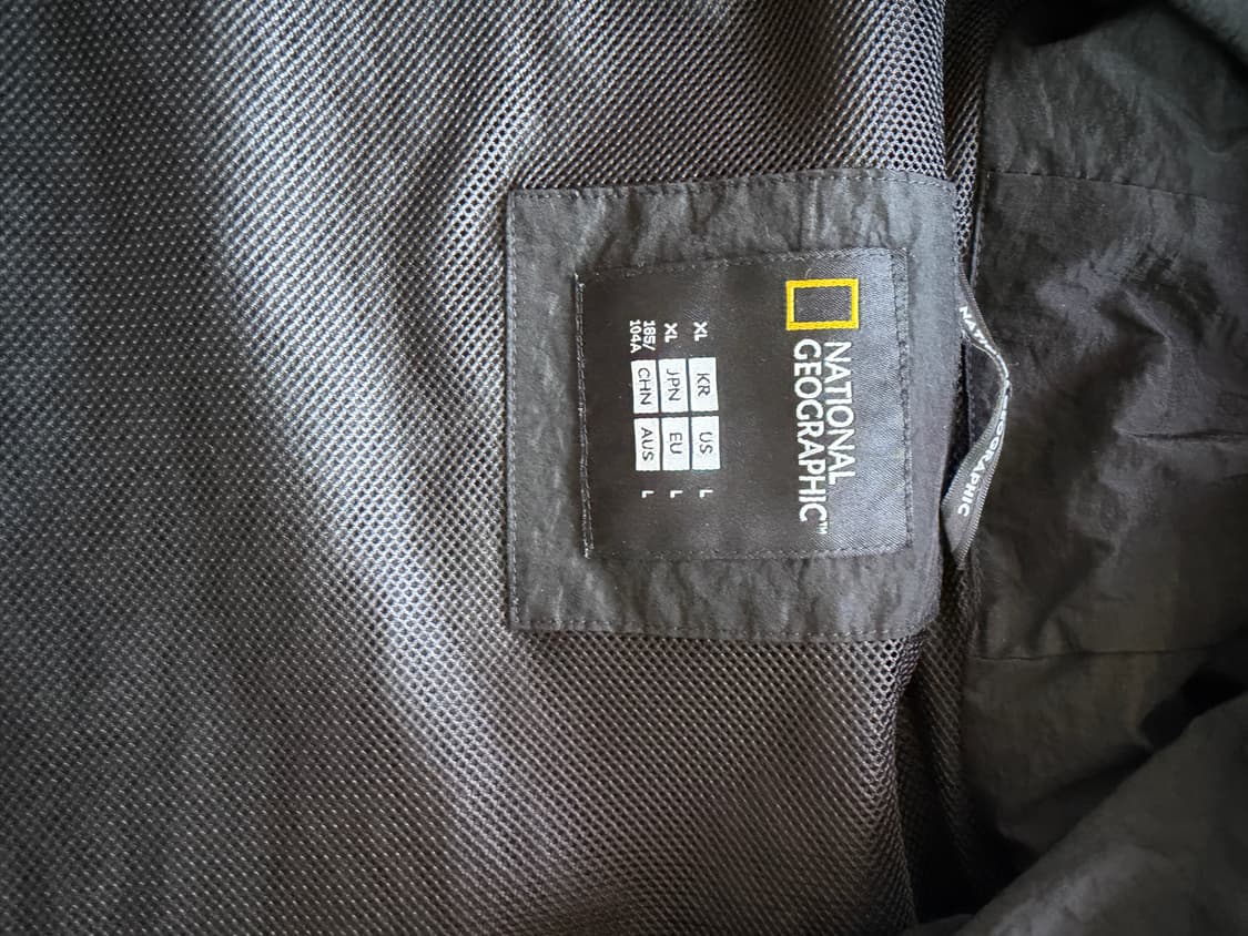 내셔널지오그래픽 디머 우븐 트레이닝 아웃포켓 바람막이 상품이미지4