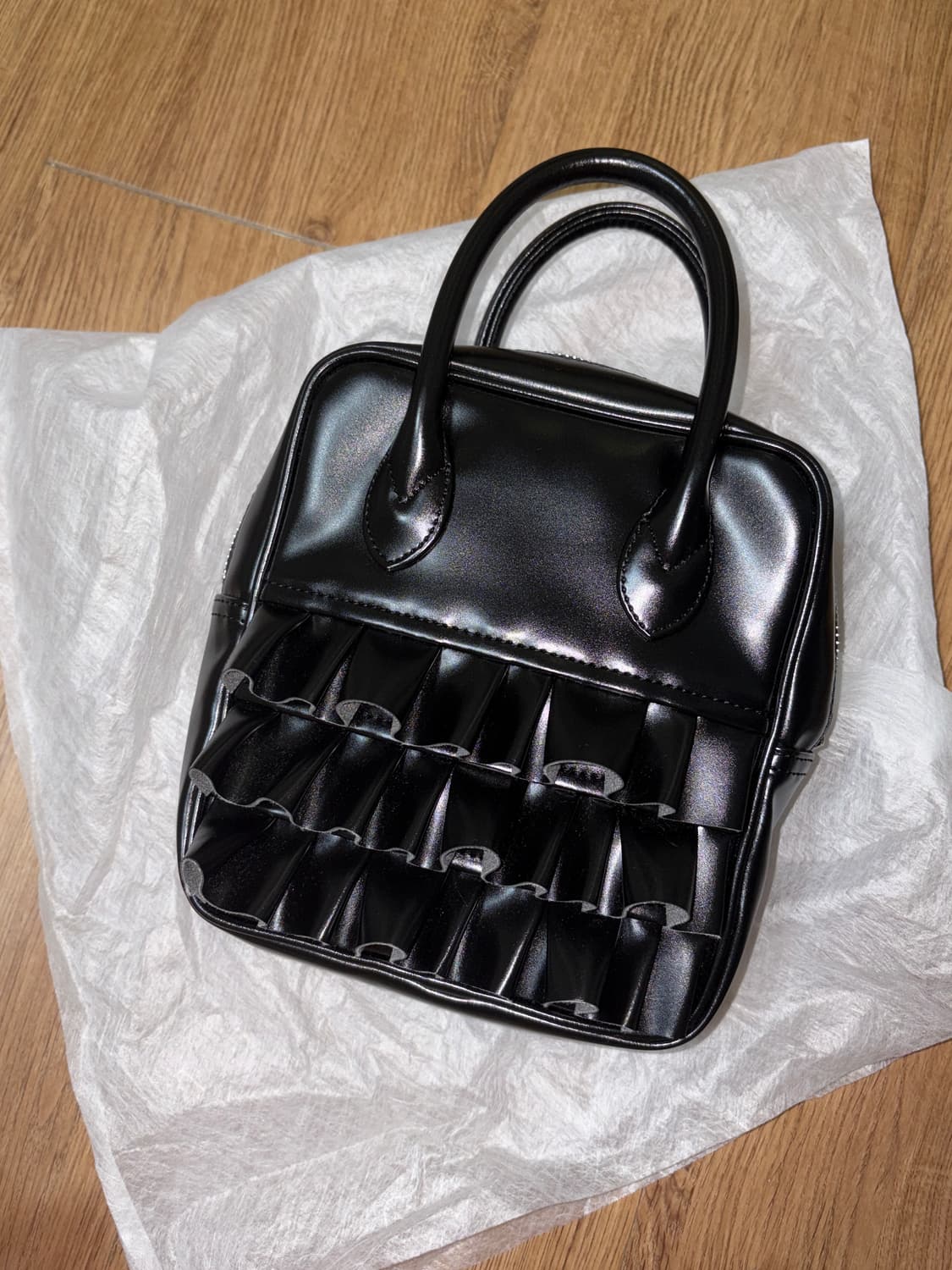 꼼데가르송 걸 러플 더플백 블랙 상품이미지1