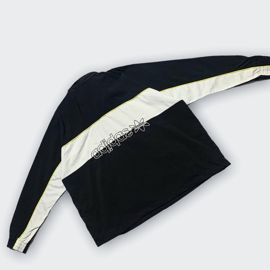 아디다스 빅로고 검흰 오레오 아노락 자켓 상품이미지2