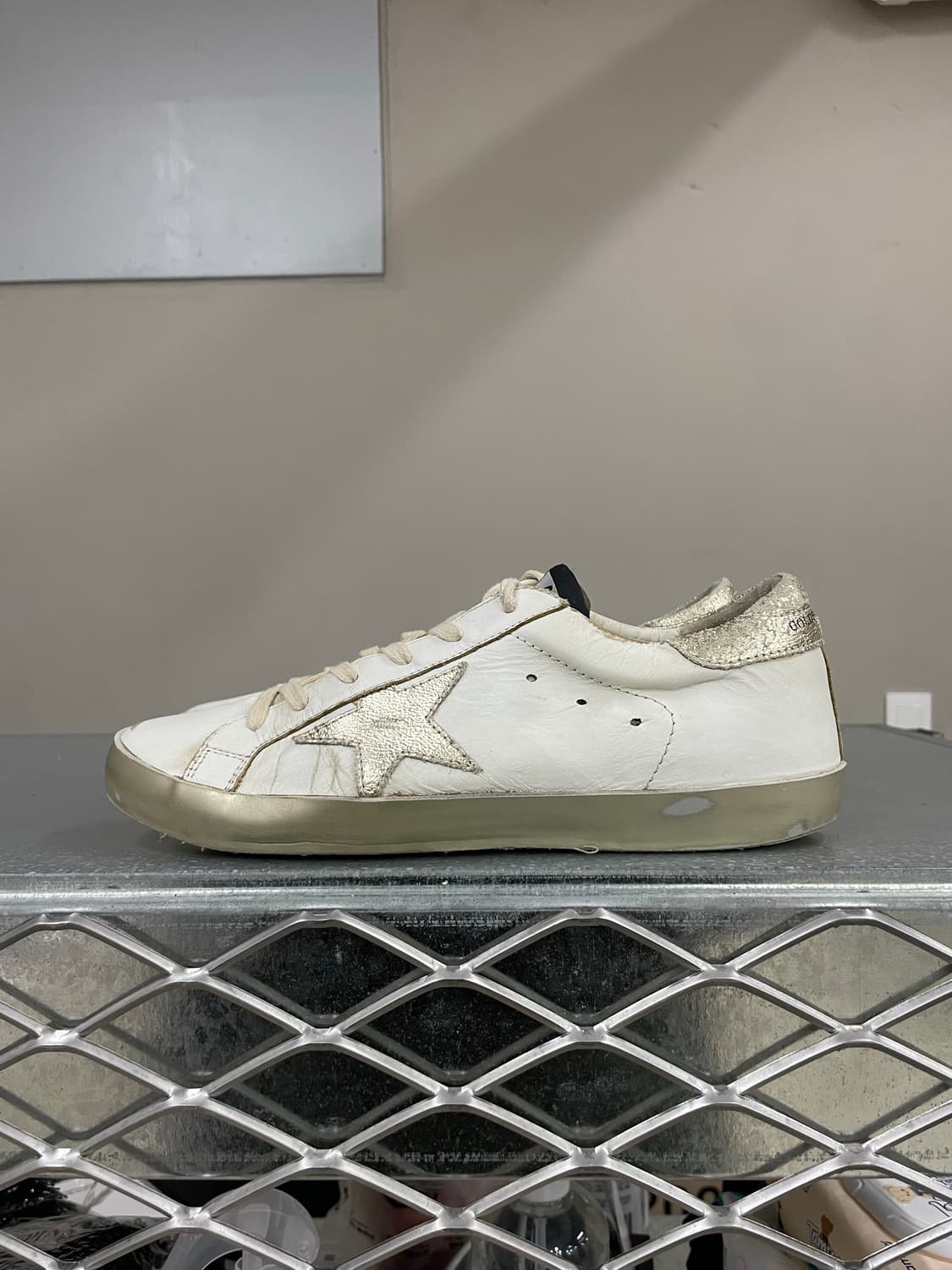 골든구스 슈퍼스타 골드 탭 스니커즈 38 상품이미지1