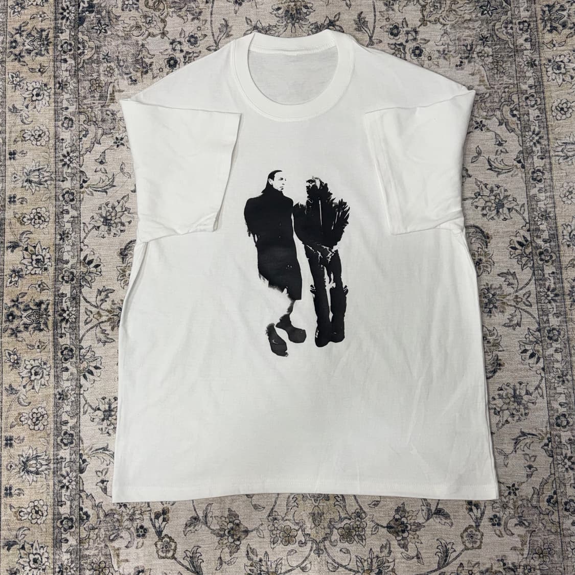 릭오웬스 칸예 프린팅 제작 반팔 상품이미지4