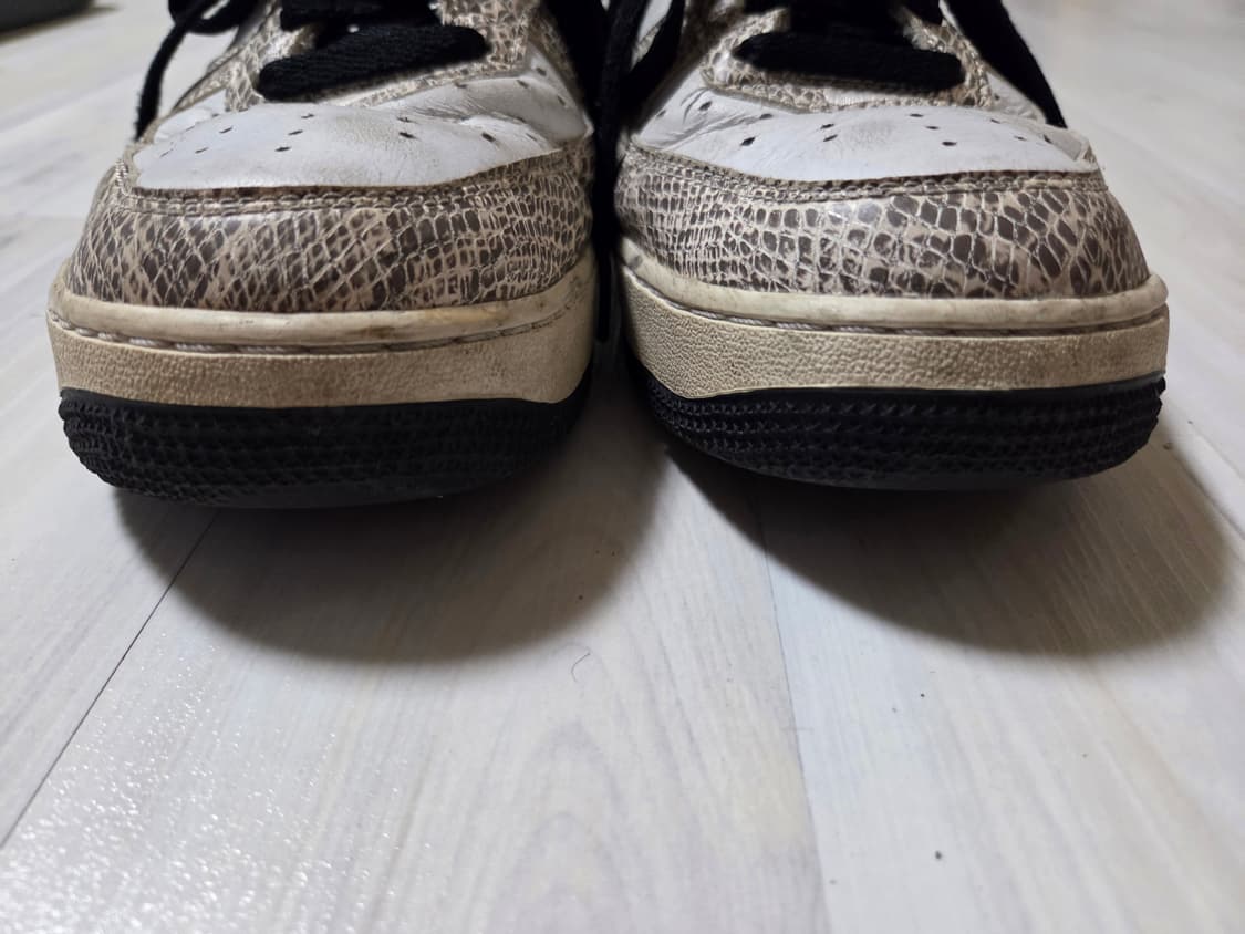 나이키 에어포스 1 로우 레트로 코코아 스네이크 2018 270 상품이미지3