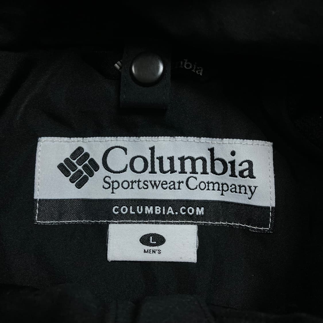 컬럼비아 스몰 로고 블랙 바람막이 상품이미지3