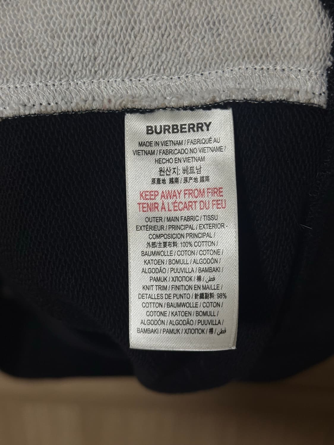 버버리 체크패턴 후드집업 블랙 상품이미지7