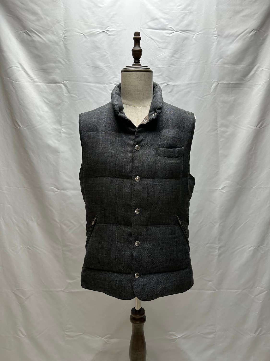 브루넬로쿠치넬리 울 구스다운 베스트 L(105) 판매 상품이미지4