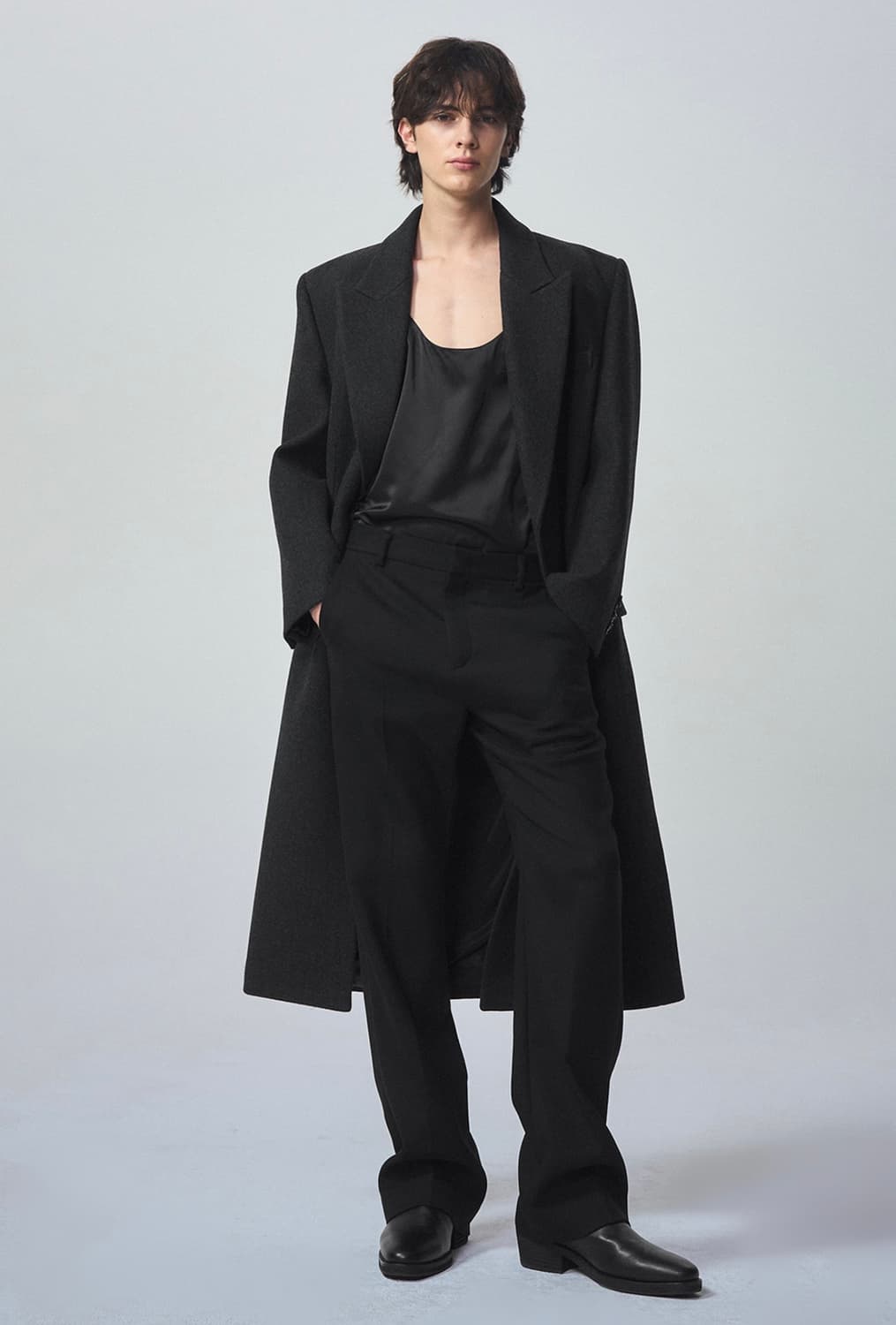 시스템옴므 24fw 파리컬렉션 울 블렌드 피크드 코트 상품이미지5