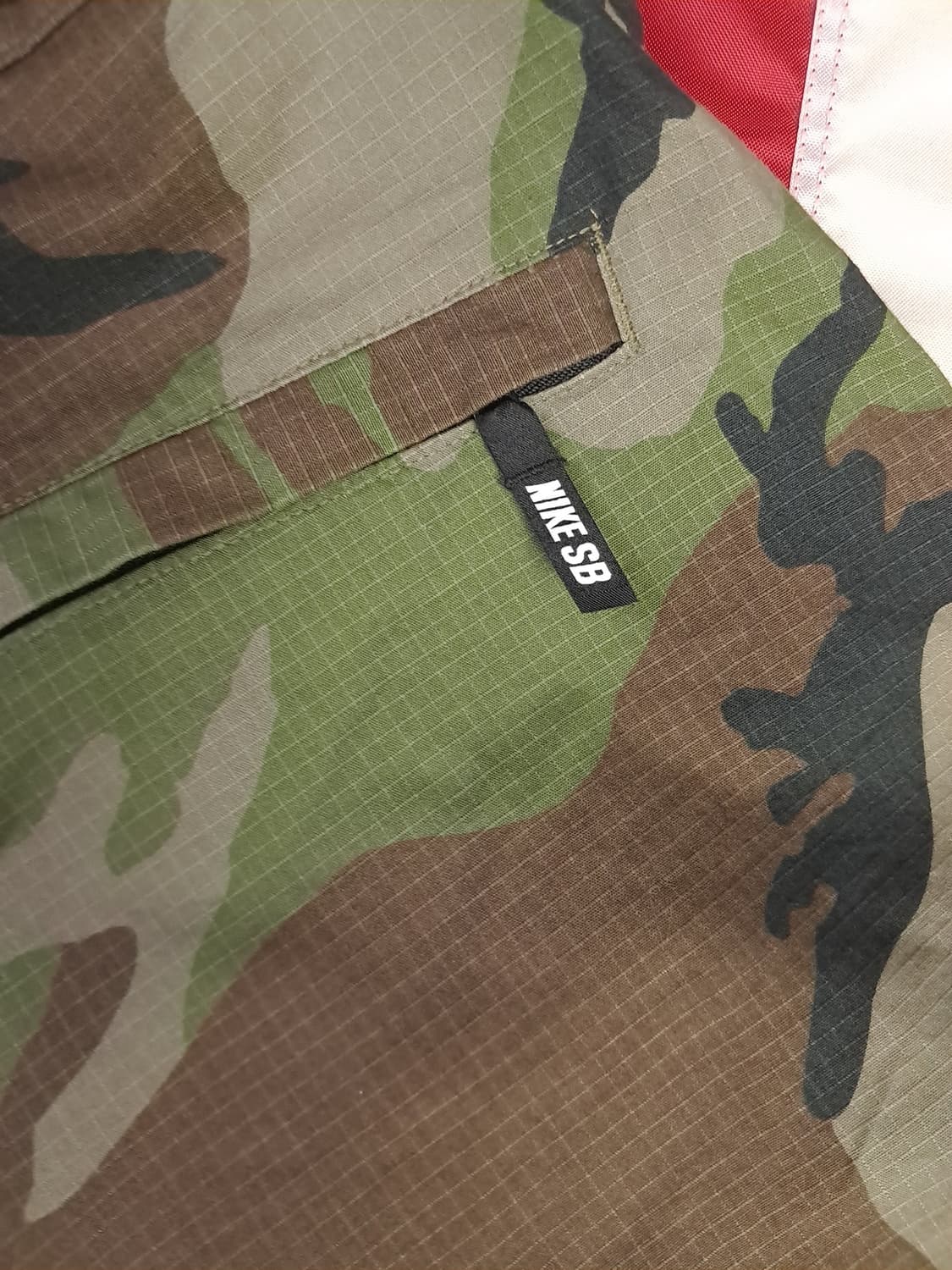 새제품 오리지날 나이키 SB 카모패턴 립스탑 카고반바지 상품이미지7