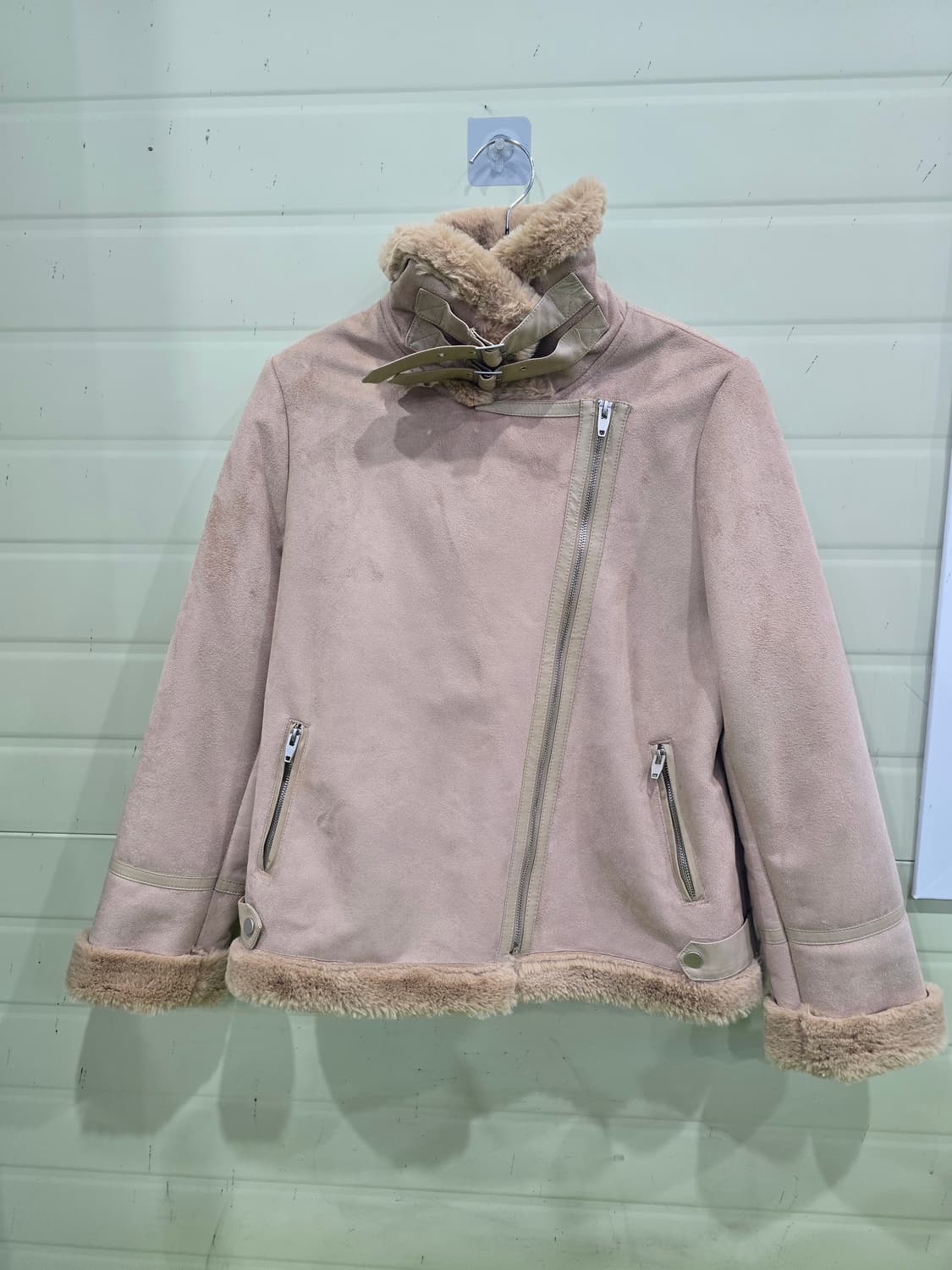 Roem 뽀글이 무스탕 아이보리 상품이미지3