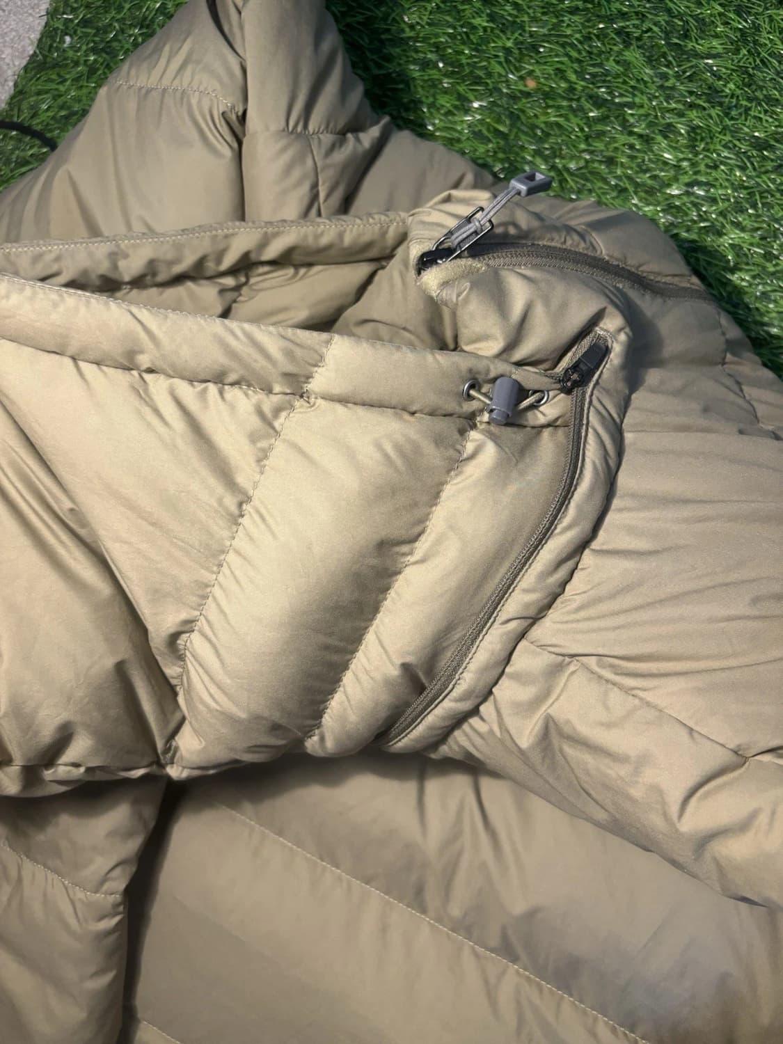 파타고니아 남성용 사일런트 후디 패딩 상품이미지4